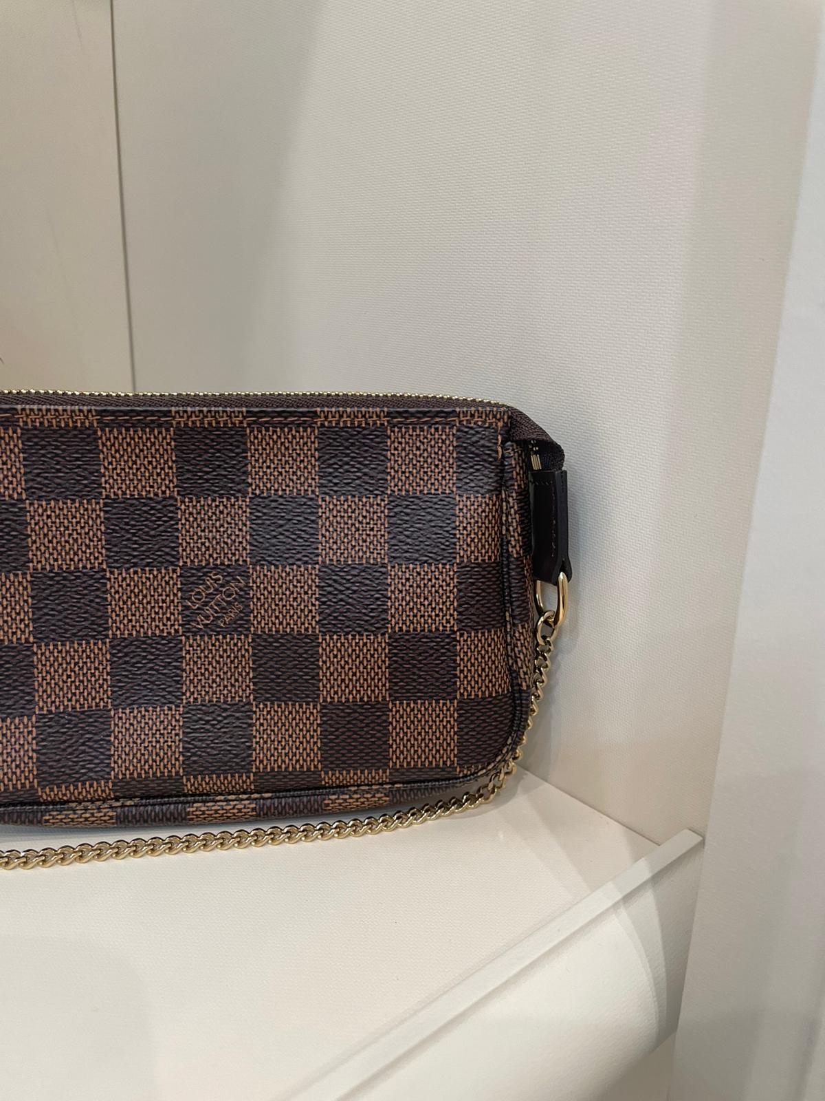 LV Mini Pochette 100%Authentic, 99%New ✅box