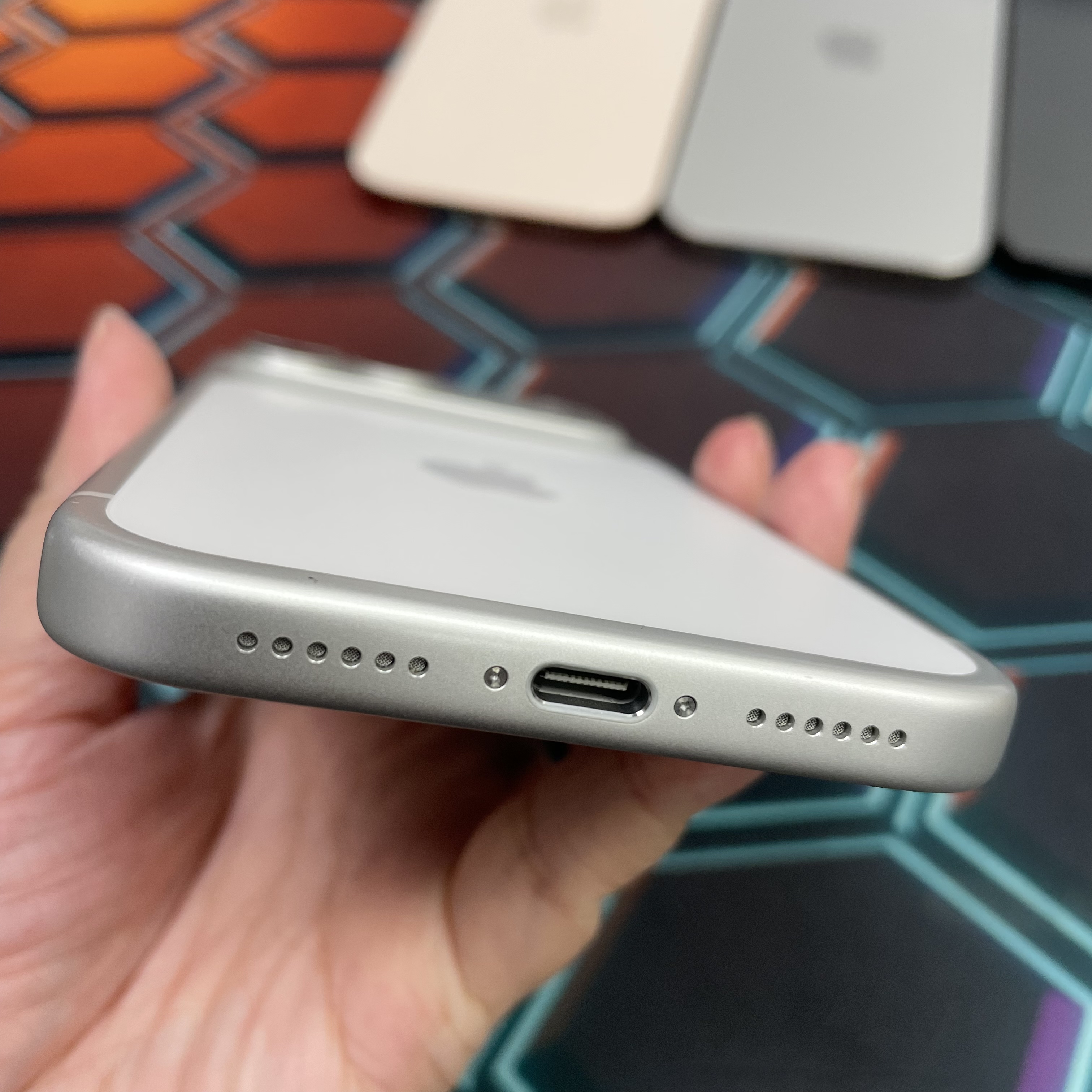 *8414 17 Pro max 勁靚機 512GB 電97 銀色 sliver