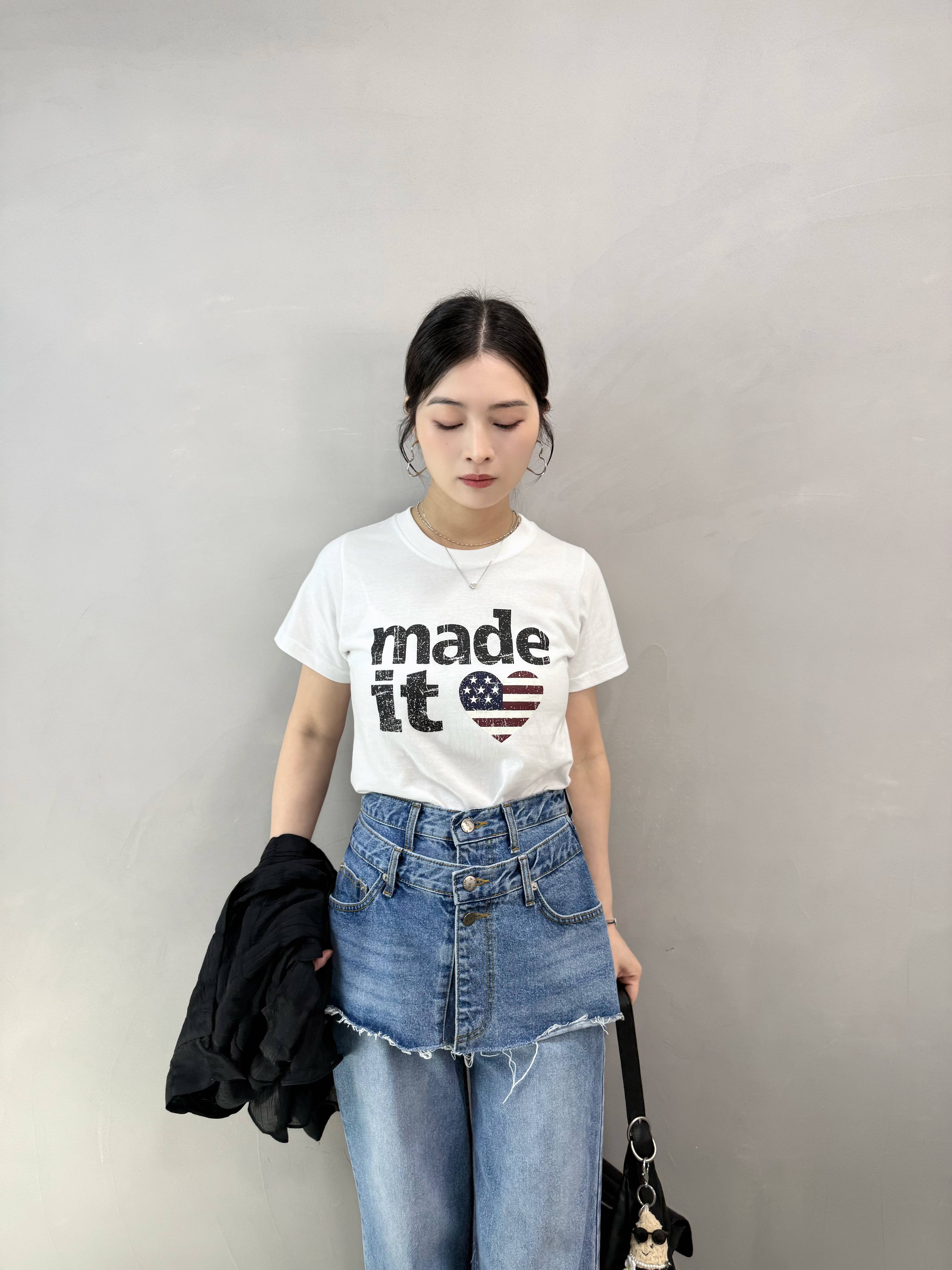 O66 國旗心心tee