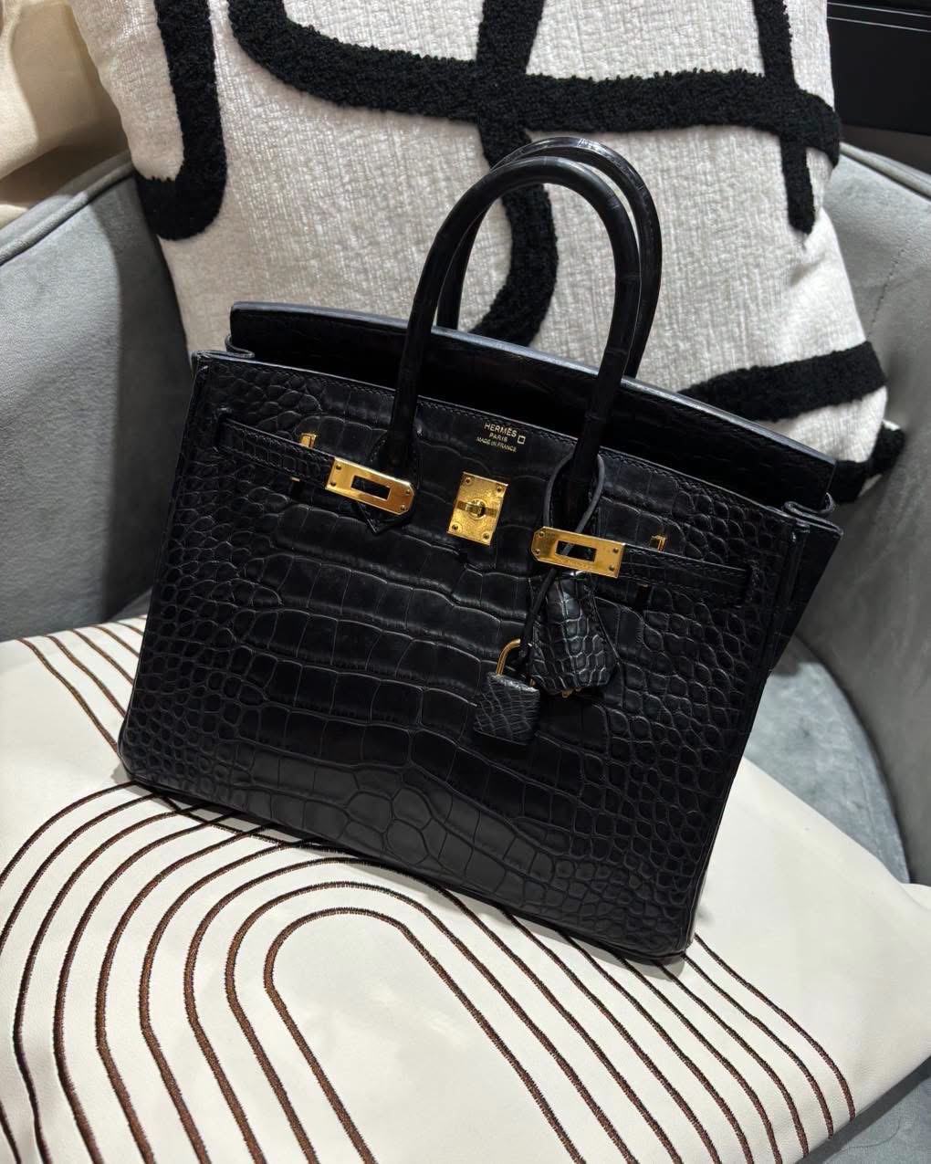 Hermes Birkin 25 黑色鱷魚皮 STAMP X 100%Authentic, 95% new  ✅key lock ✅ dust bag  ✅ box