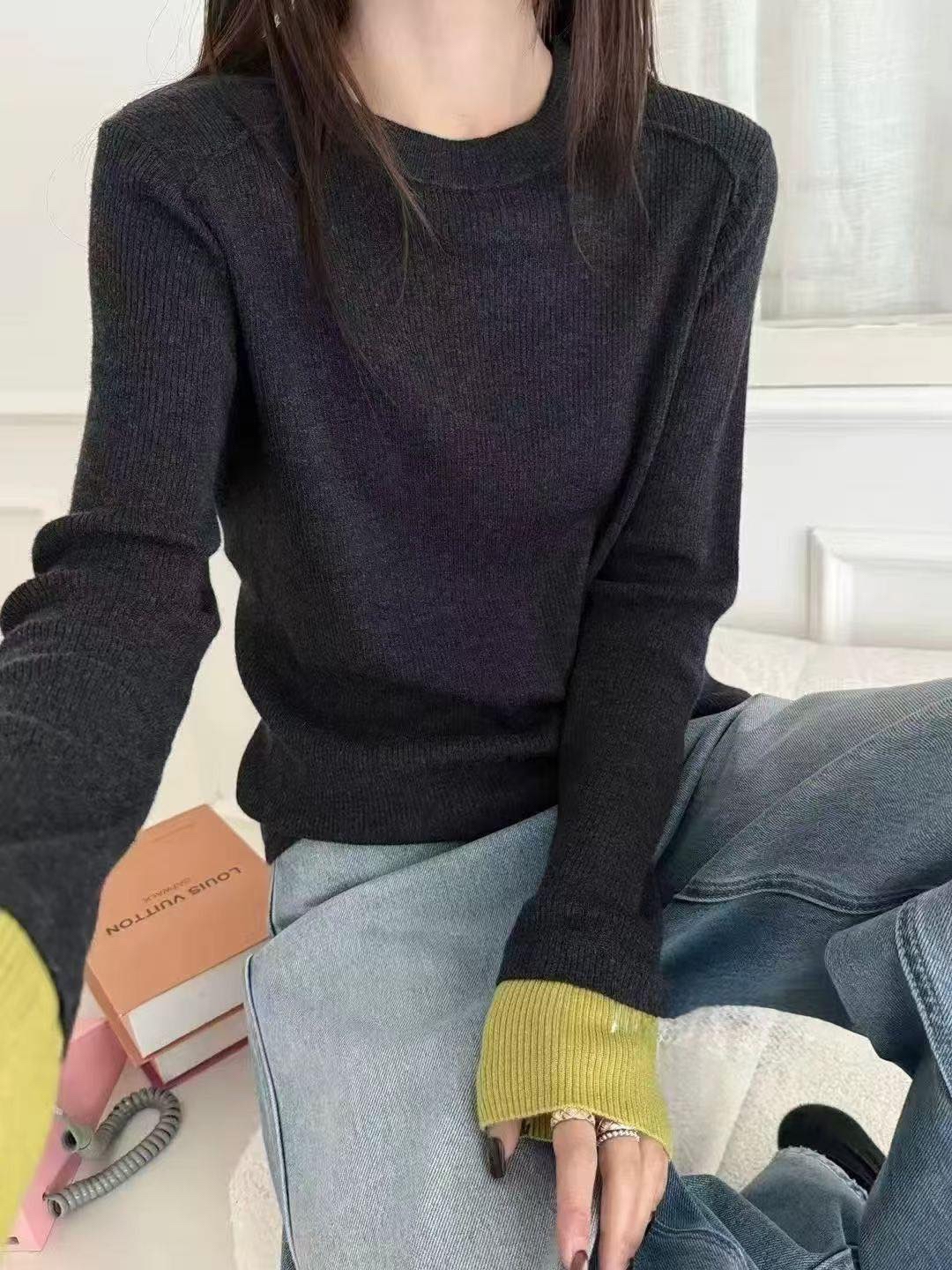 撞色袖彈性針織Top 