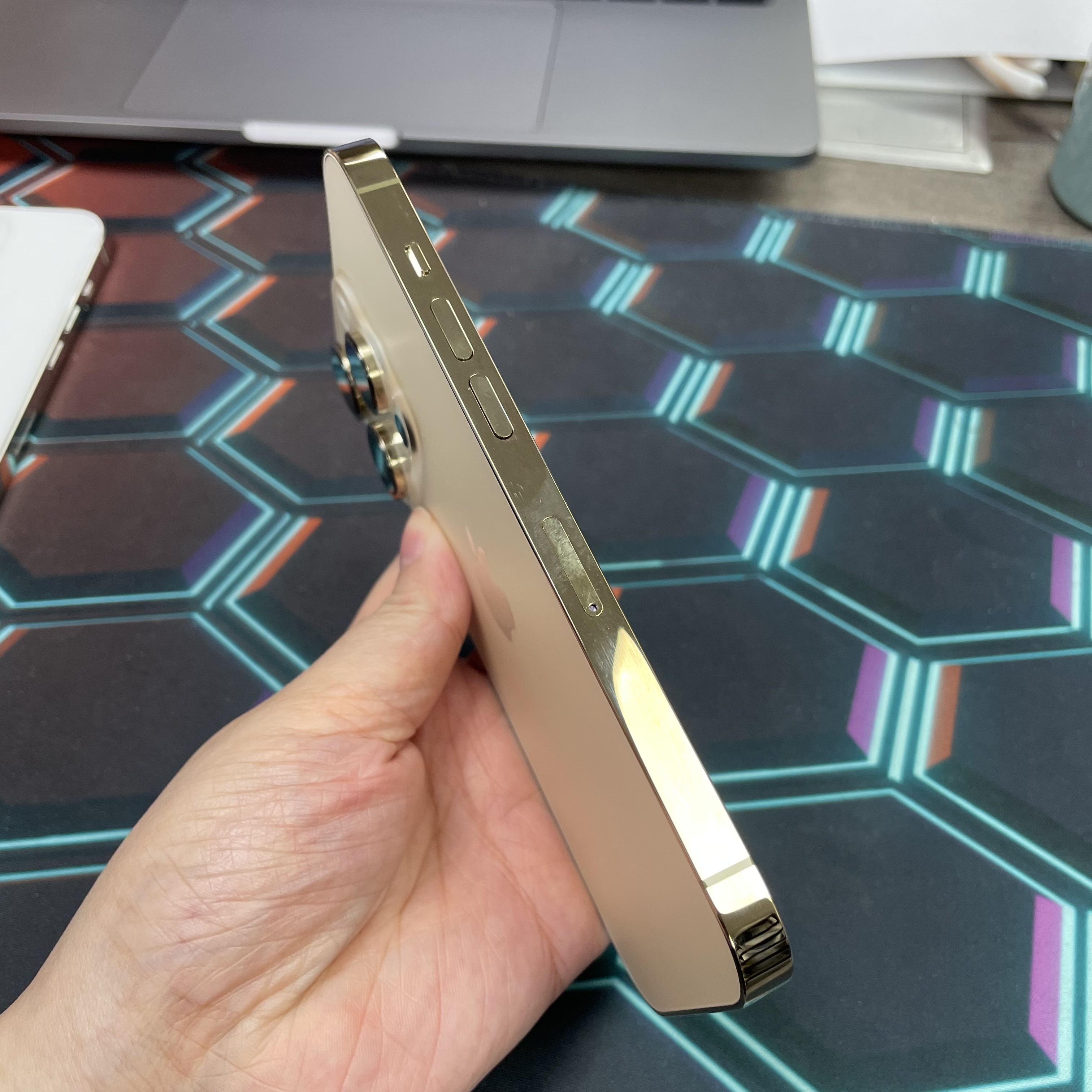*8378 14 pro 完美機 256GB 電100 金色 gold