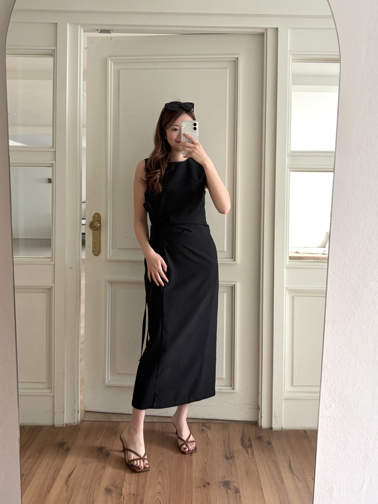 Gathered Waist Tie Dress (Black)