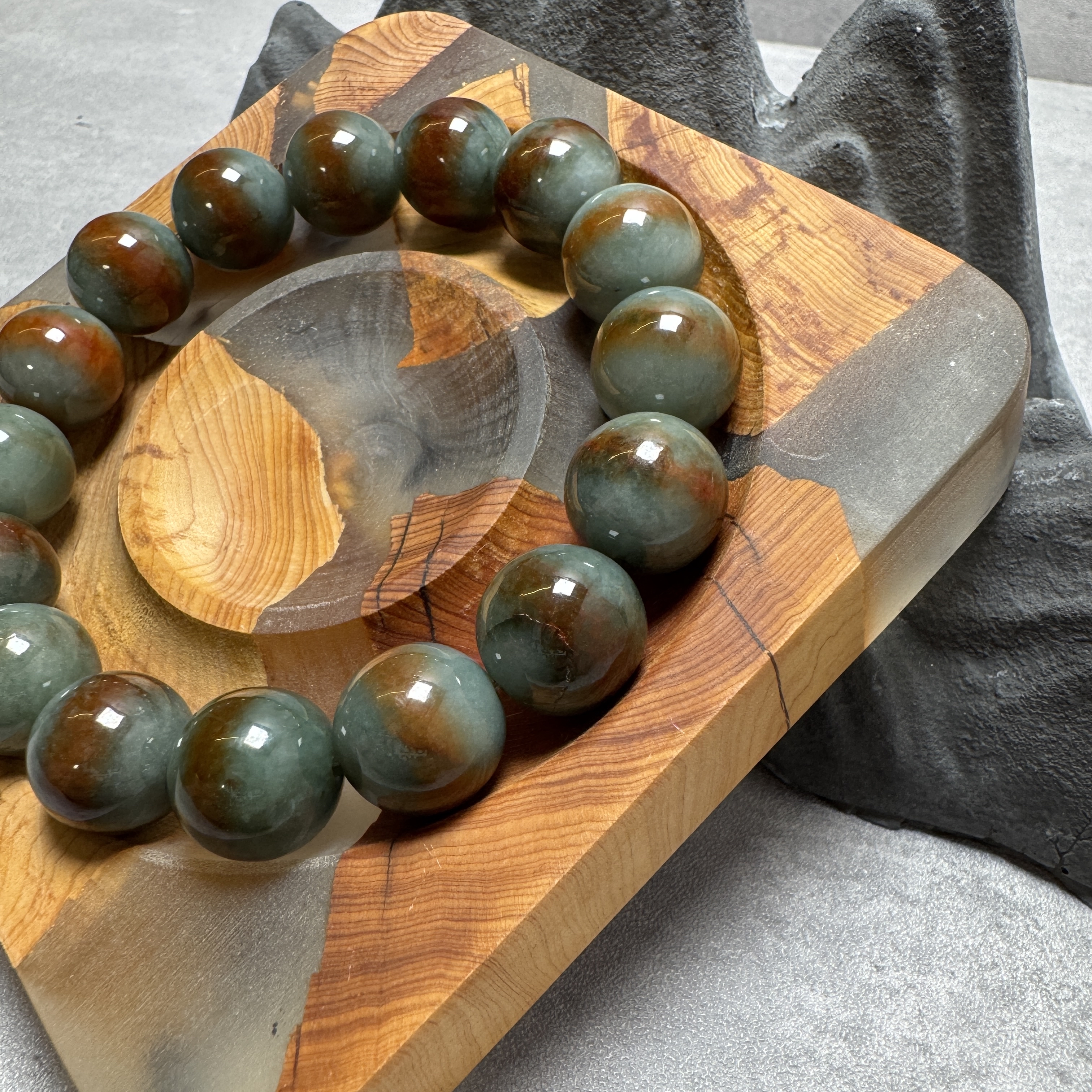 稀有自然紅翡油青種翡翠手串-531