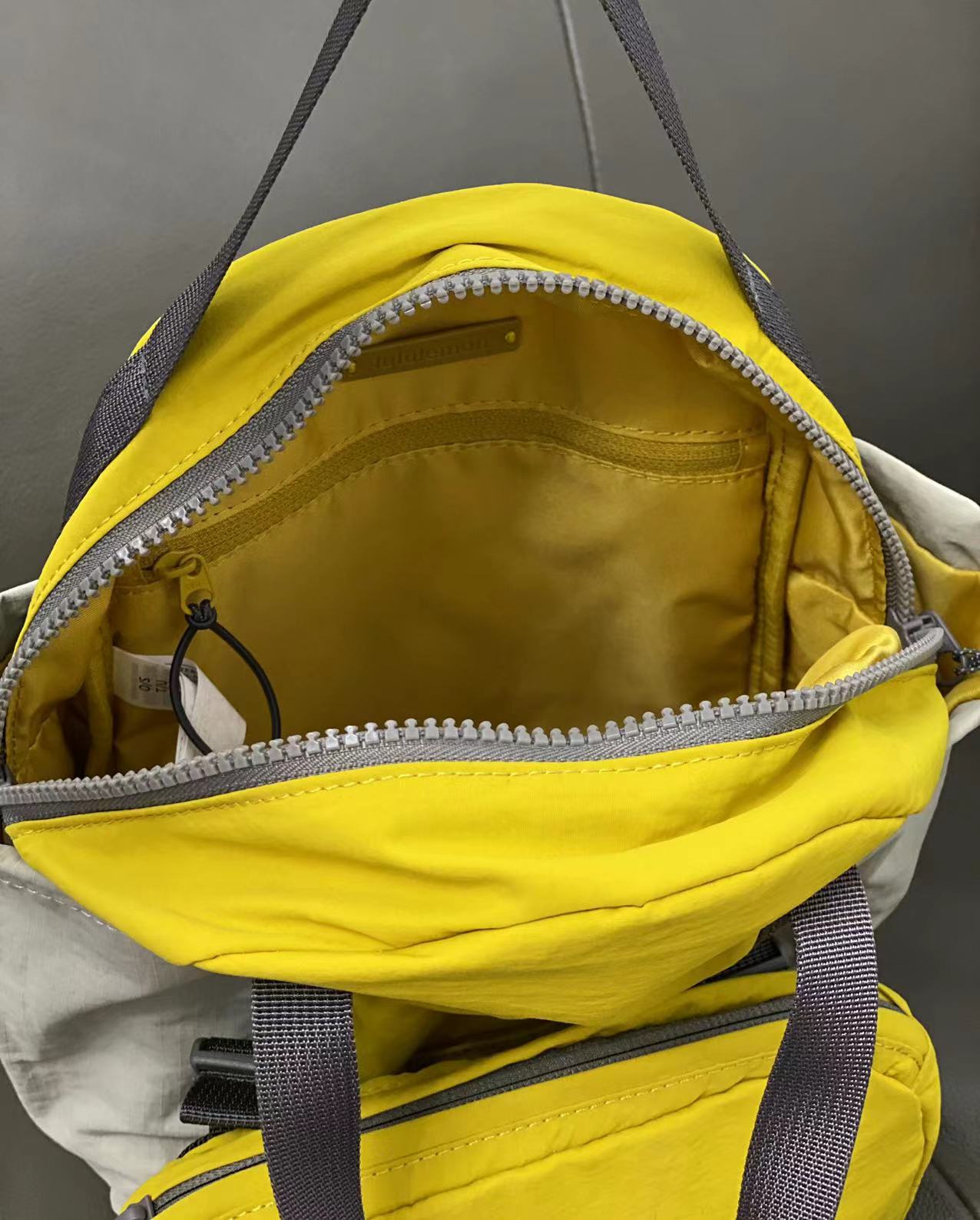 $188一套2用。Lululemon 這款多功能包真的火得有道理 ✨