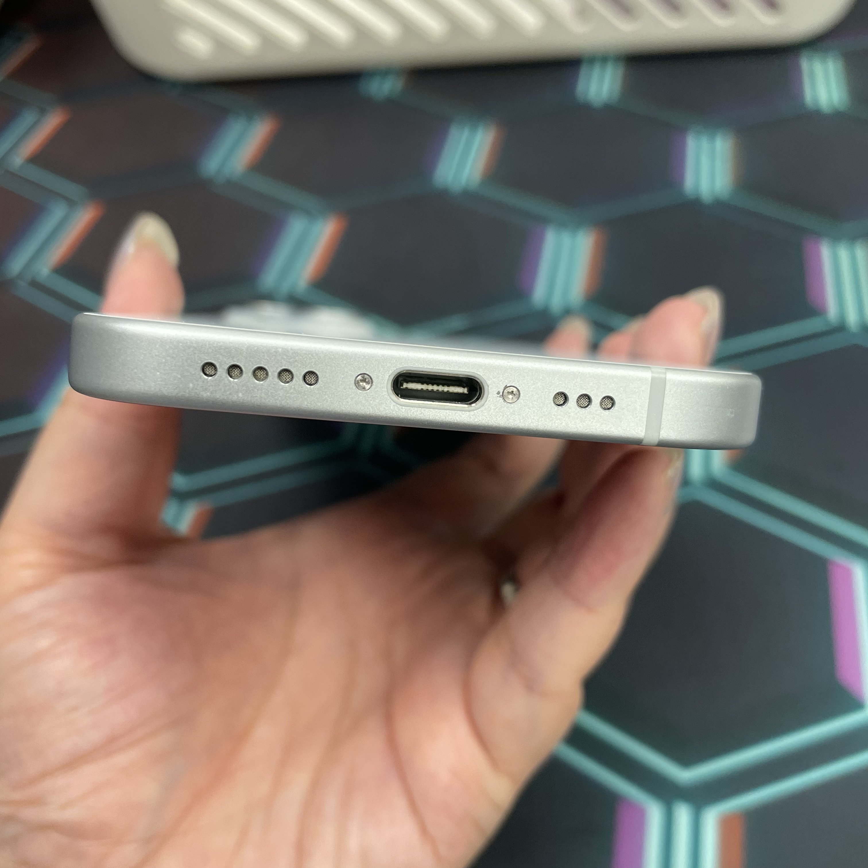 *7267 15 勁靚機 128GB 電85 藍色 blue