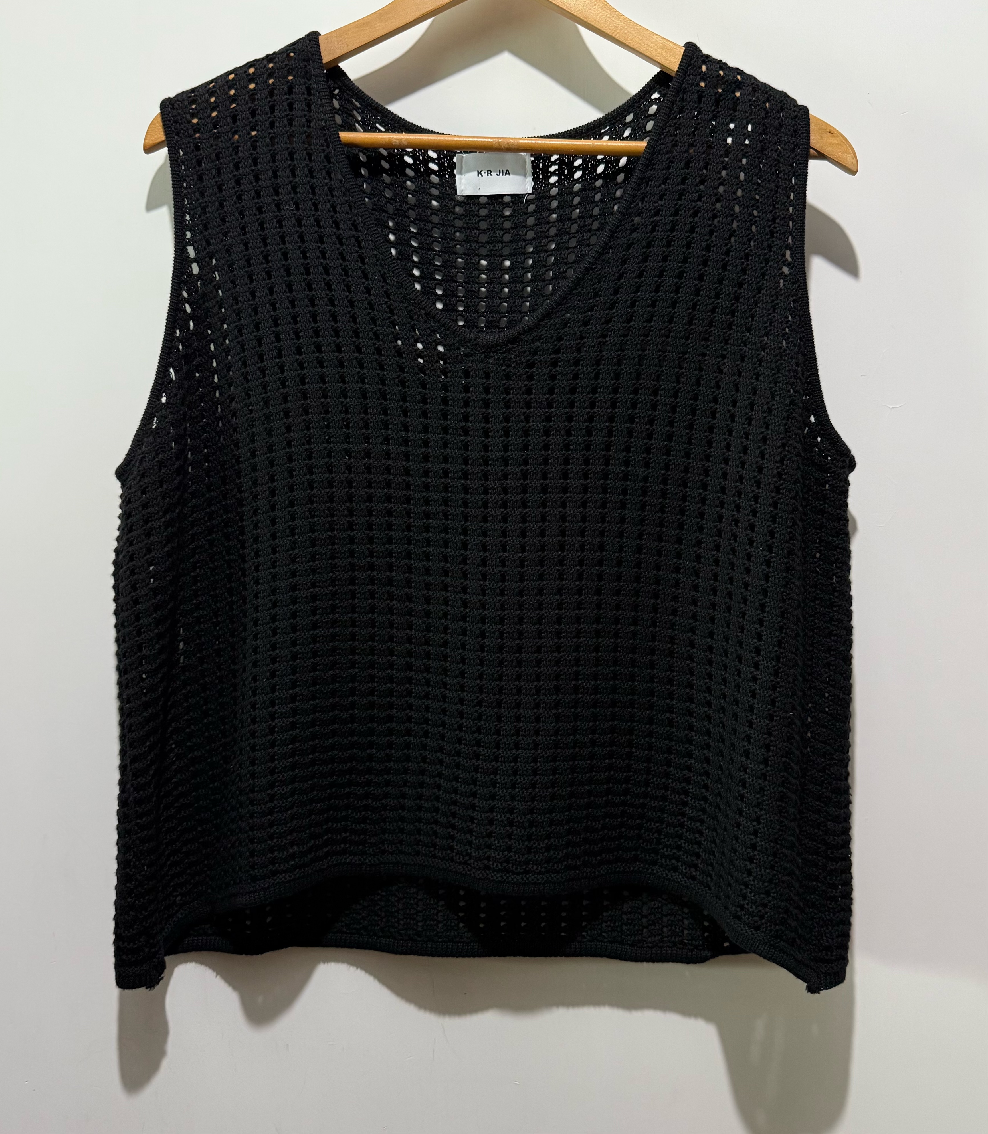 #2085 慵懶感鏤空針織背心☁️