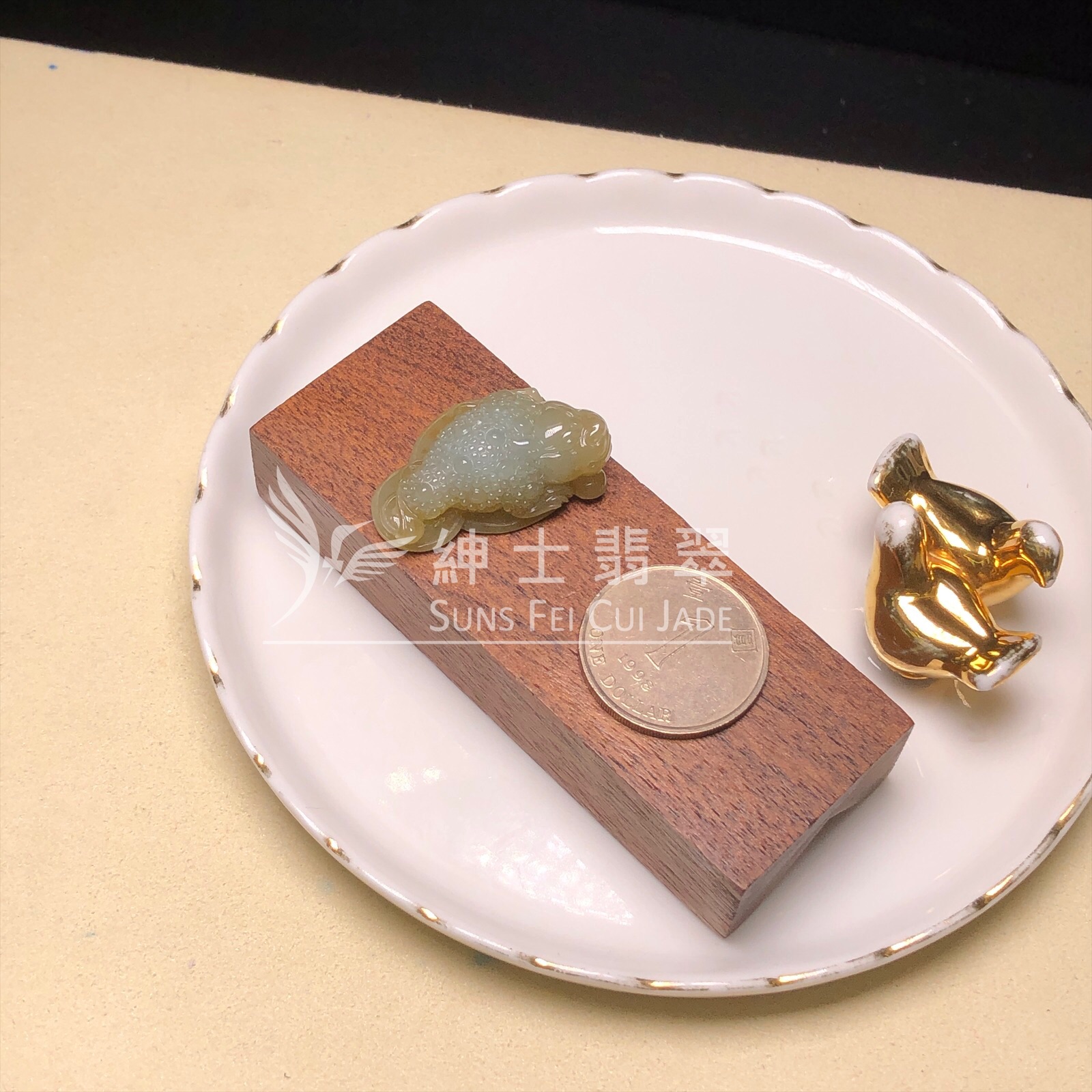 YK00361 翡色金蟾