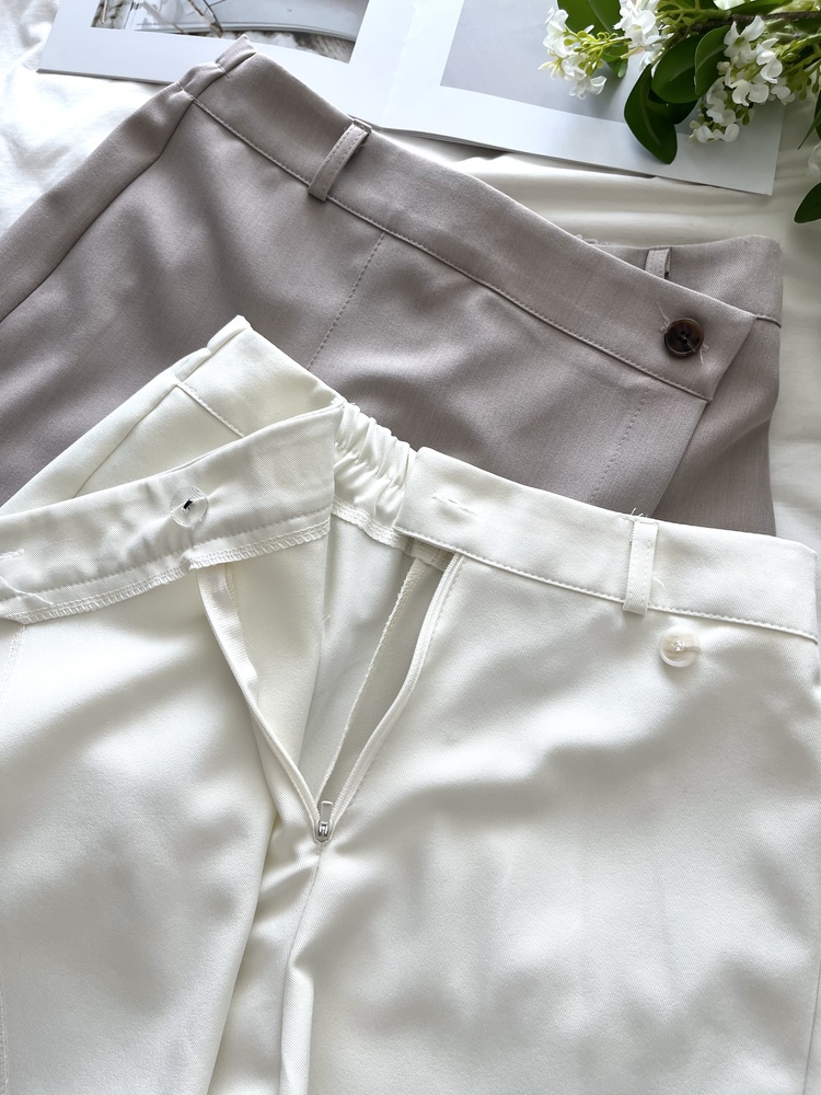 Front-Overlap Skorts (Mocha Beige)