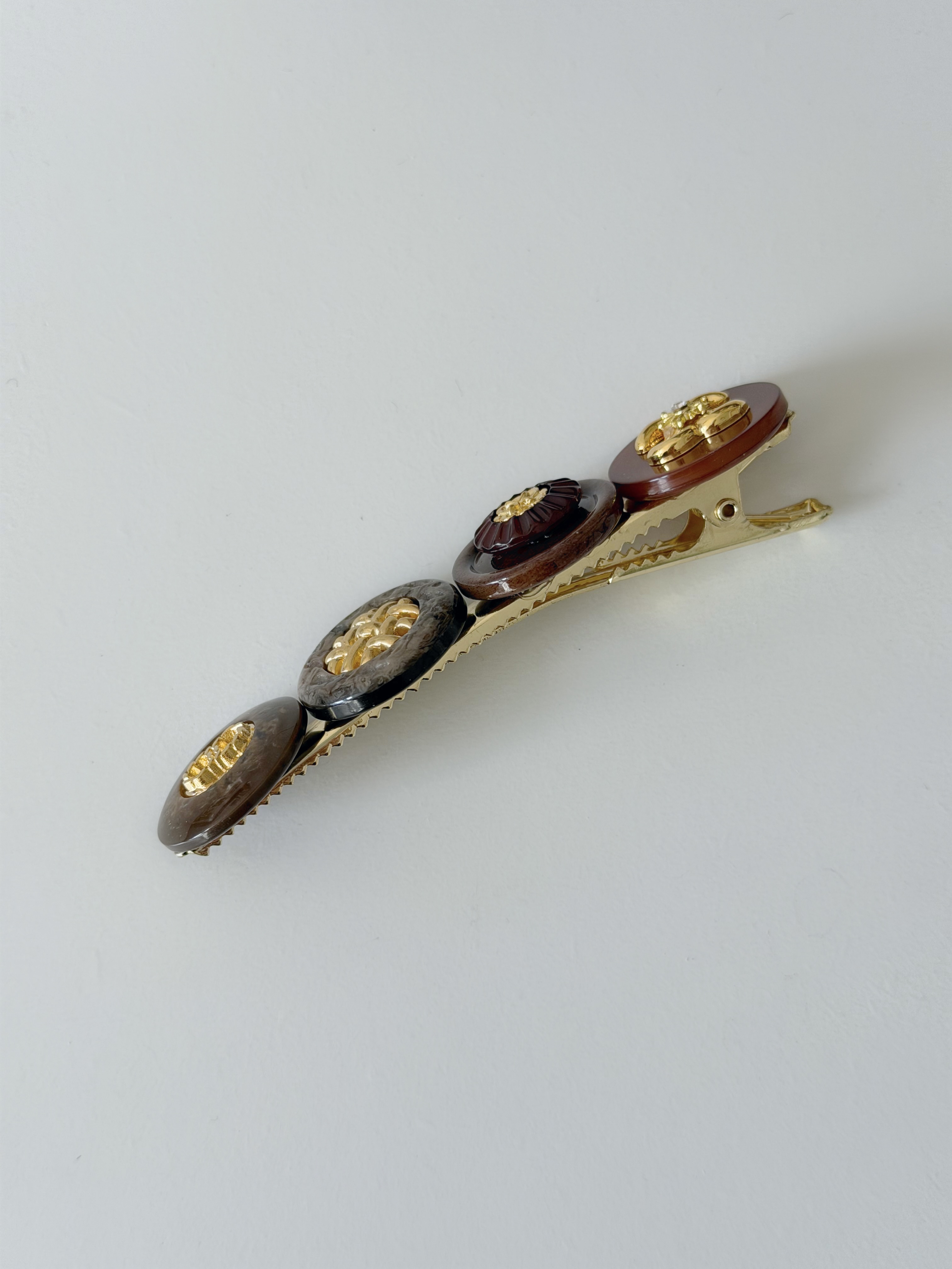 日本復古鈕扣8CM長一字髮夾/棕色 