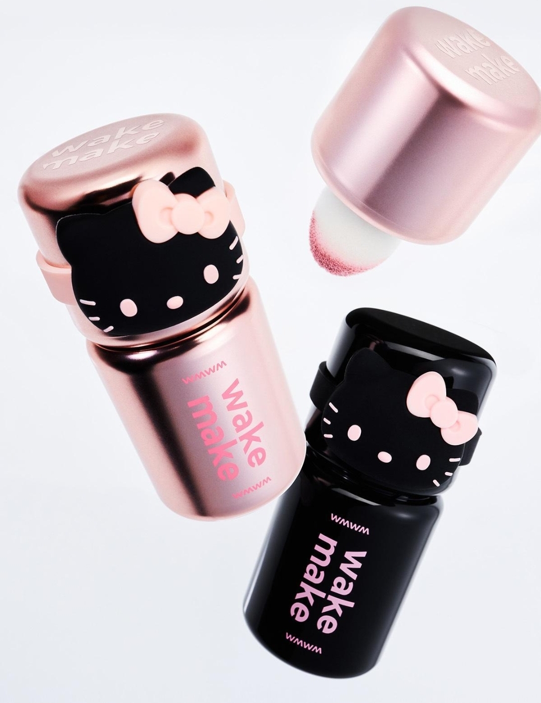 WakeMake x Hello Kitty Black Edition | Shaking Blur Cheek