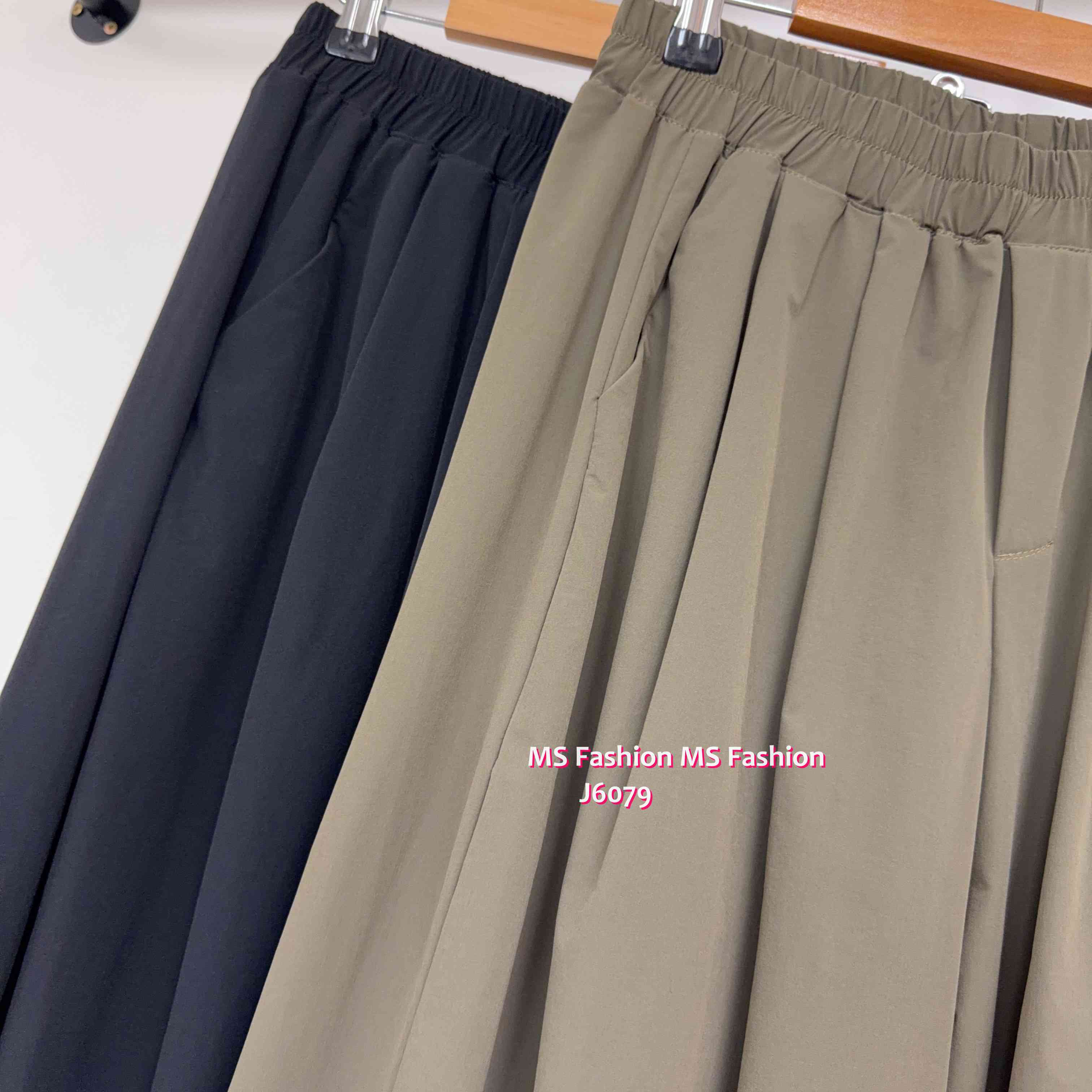 J6079 型格闊筒休閒褲