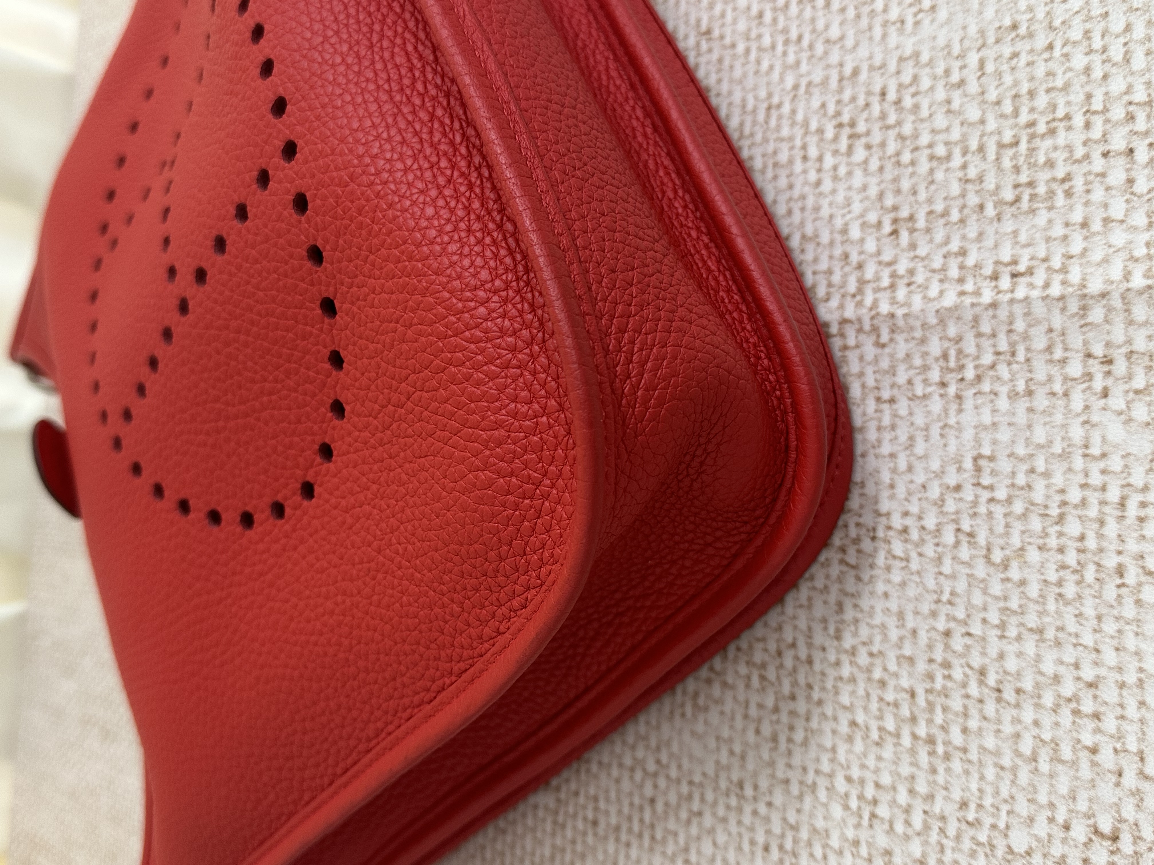 Pre-owned Hermes E29/ Stamp D/ Product Code: 26041703