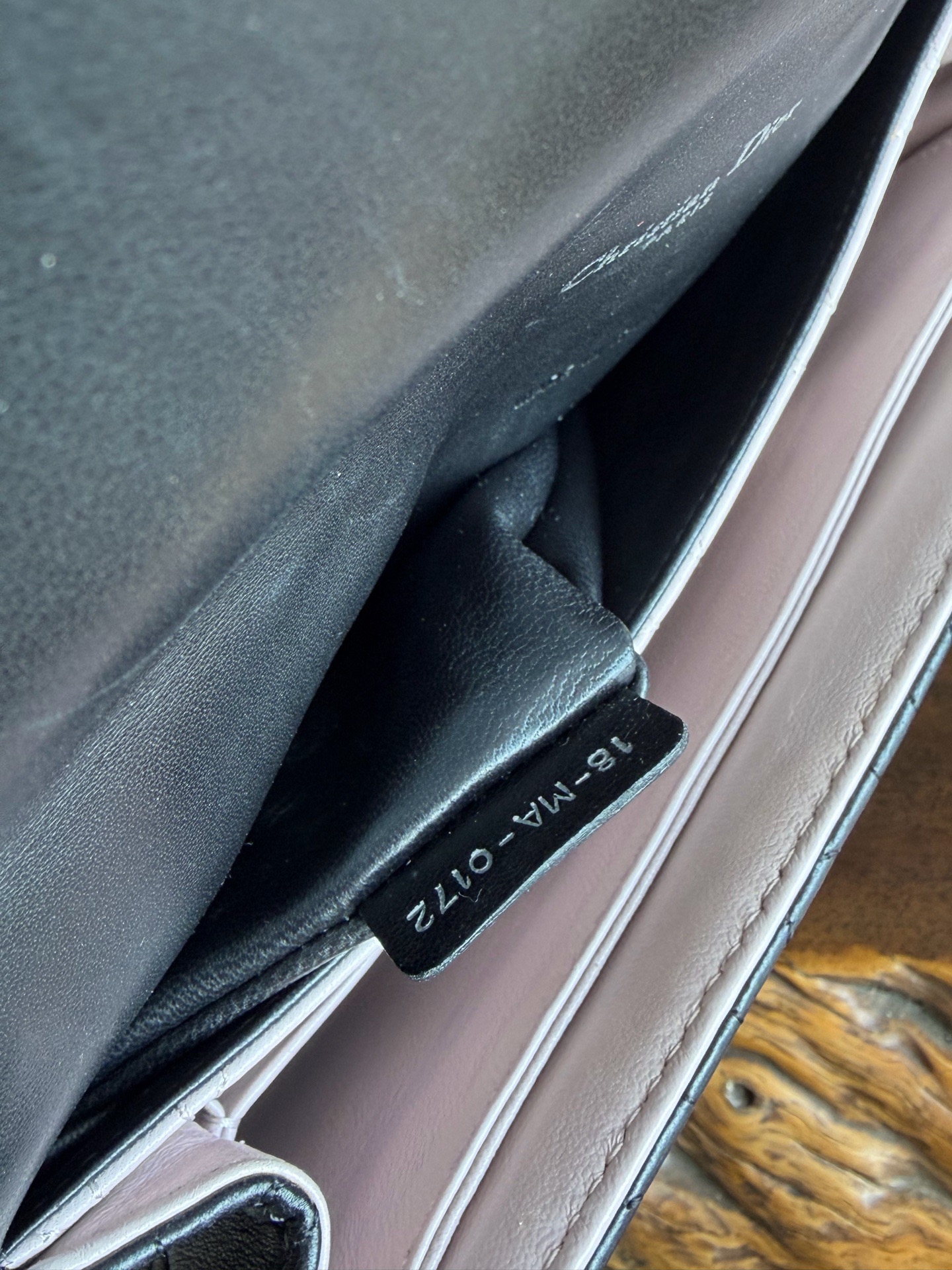 【預訂貨品】Dior黑銀金屬藤格紋羊皮包