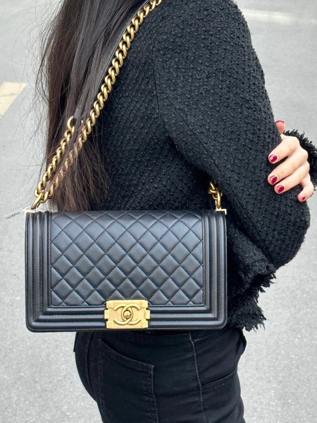 Chanel👜 PRE OWNED 🛍️黑金leboy Medium 有卡有盒🖤