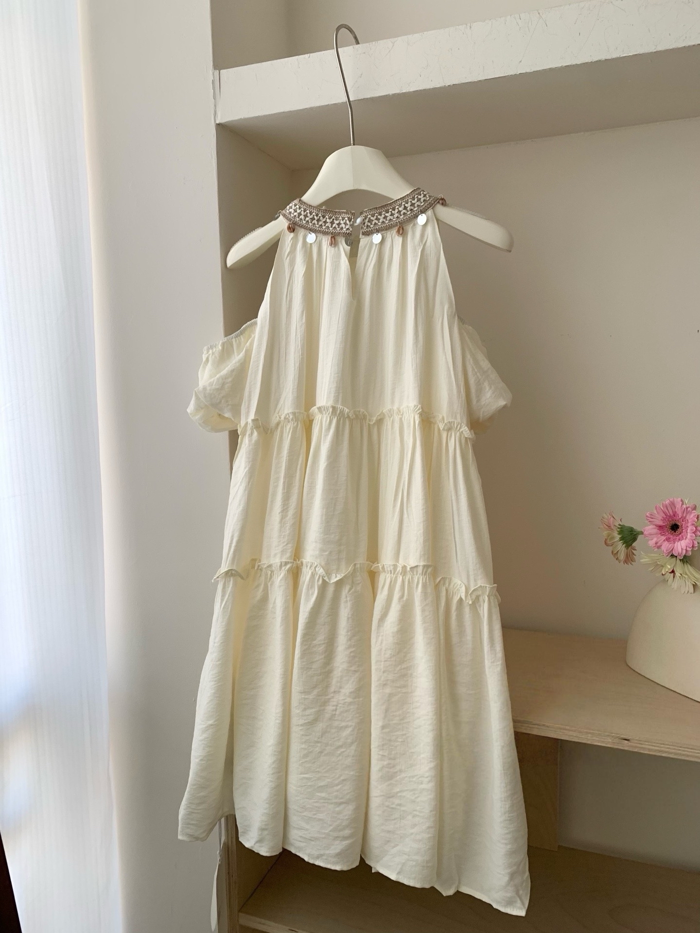 Natasha Bohemia Halterneck Dress 波西米亚度假风挂脖露肩连衣裙👗(3 colors)