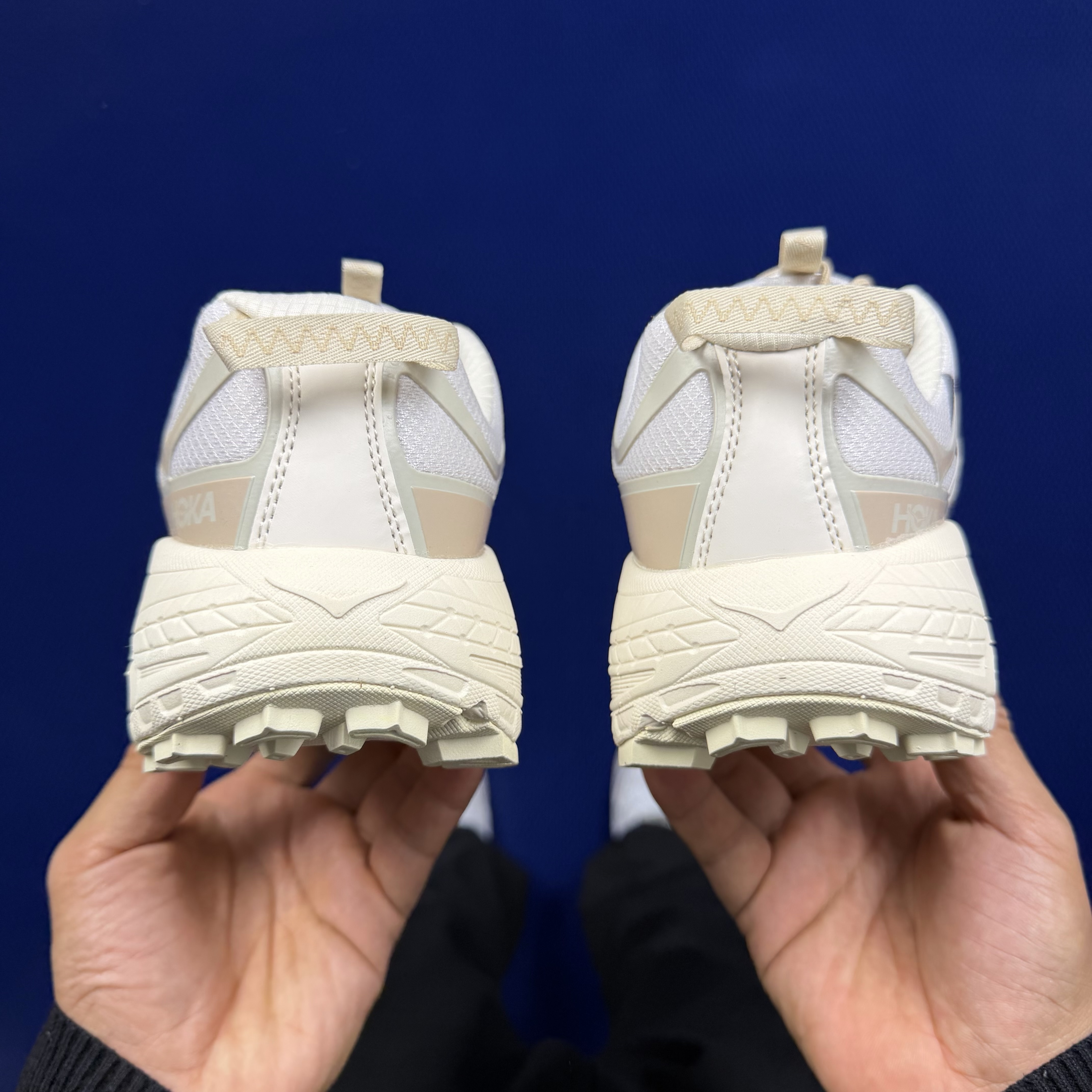 Hoka One One Mafate Three 2 