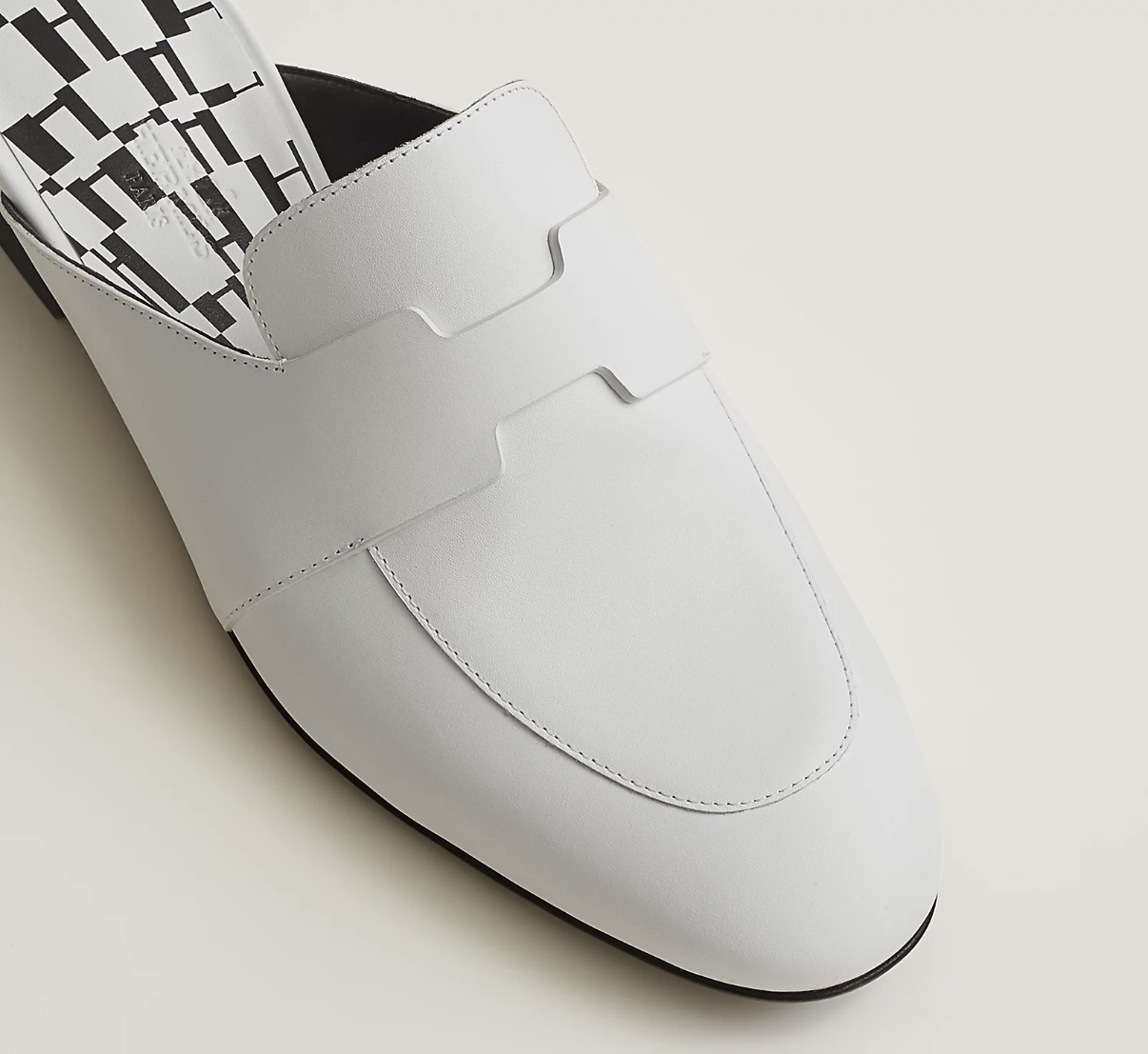 Hermes 經典純白mule