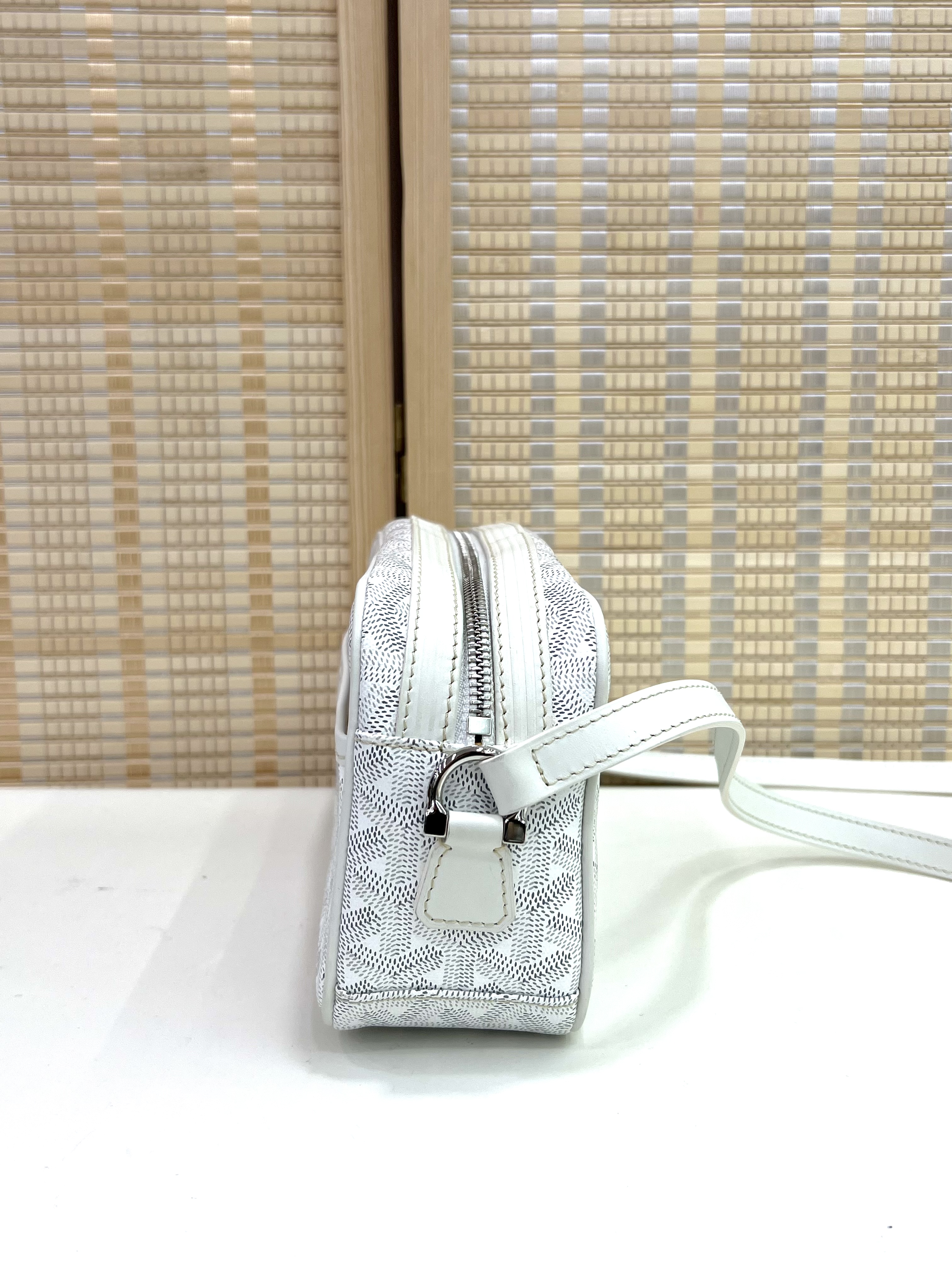 直播貨品 |  [1個-$100 2個-$300］GG64