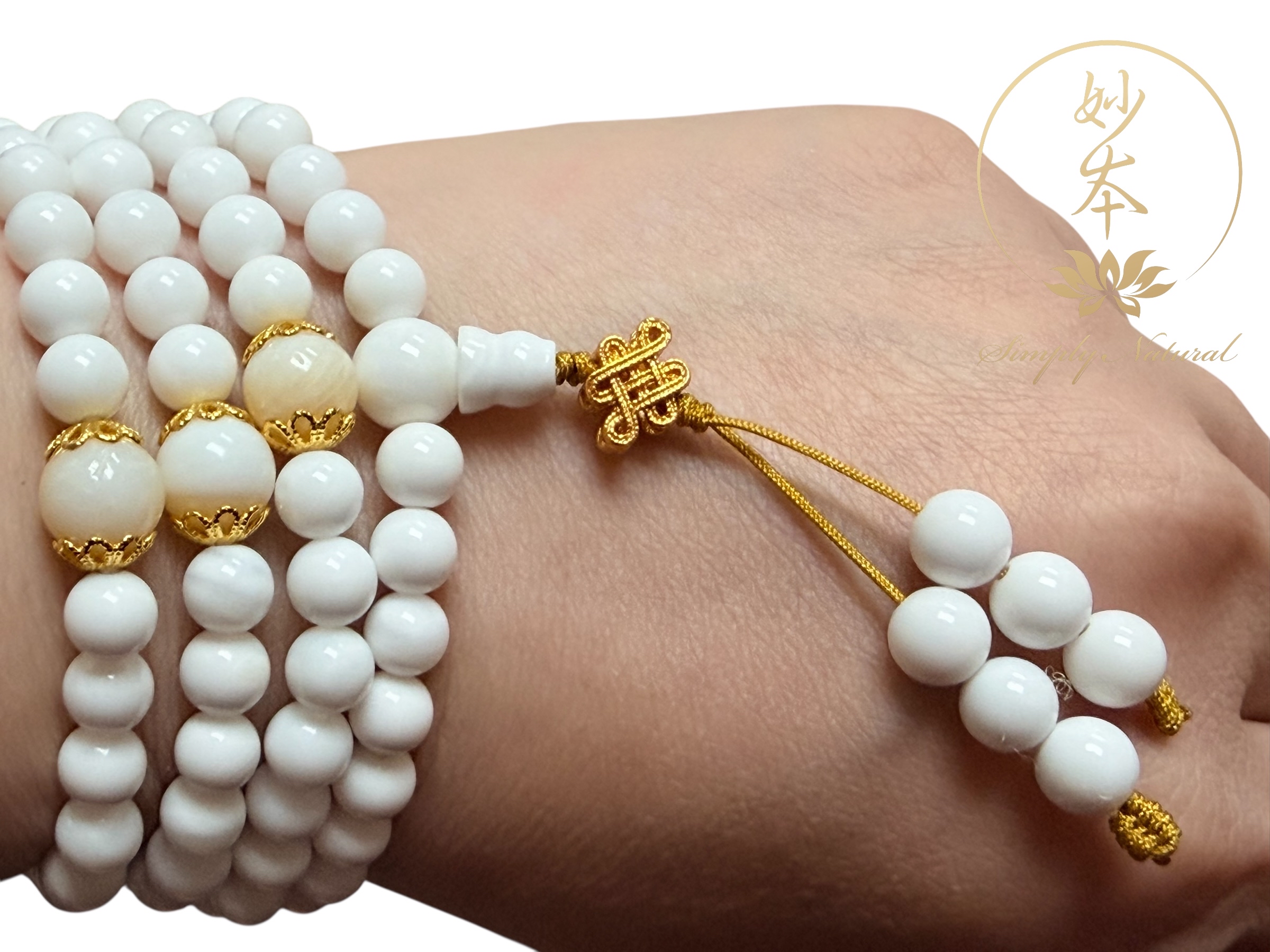 6mm 108粒硨磲念珠 配：如意結、金絲硨磲