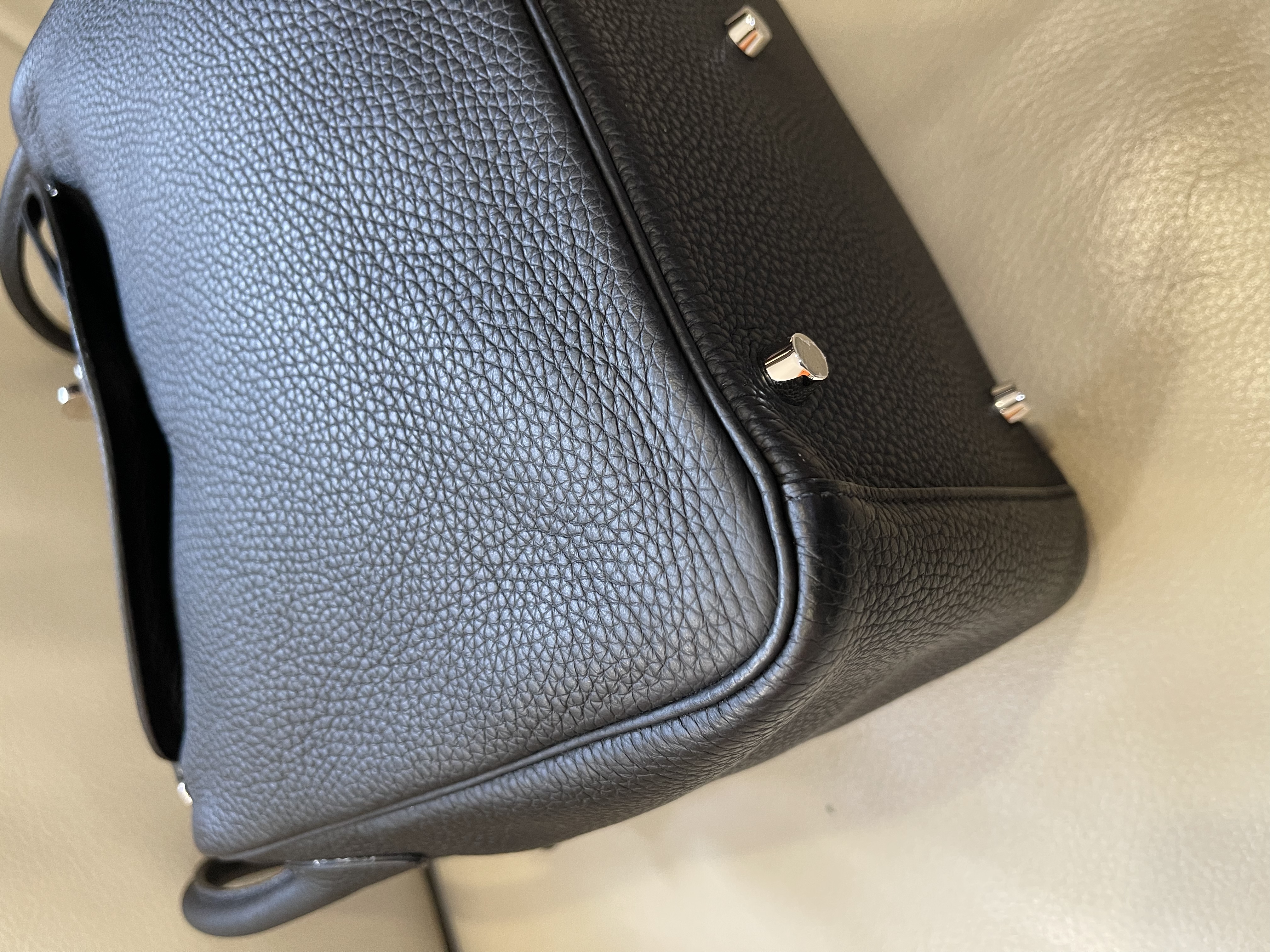 Pre-owned Hermès Lindy 30 / stamp A Product Code: 26031409