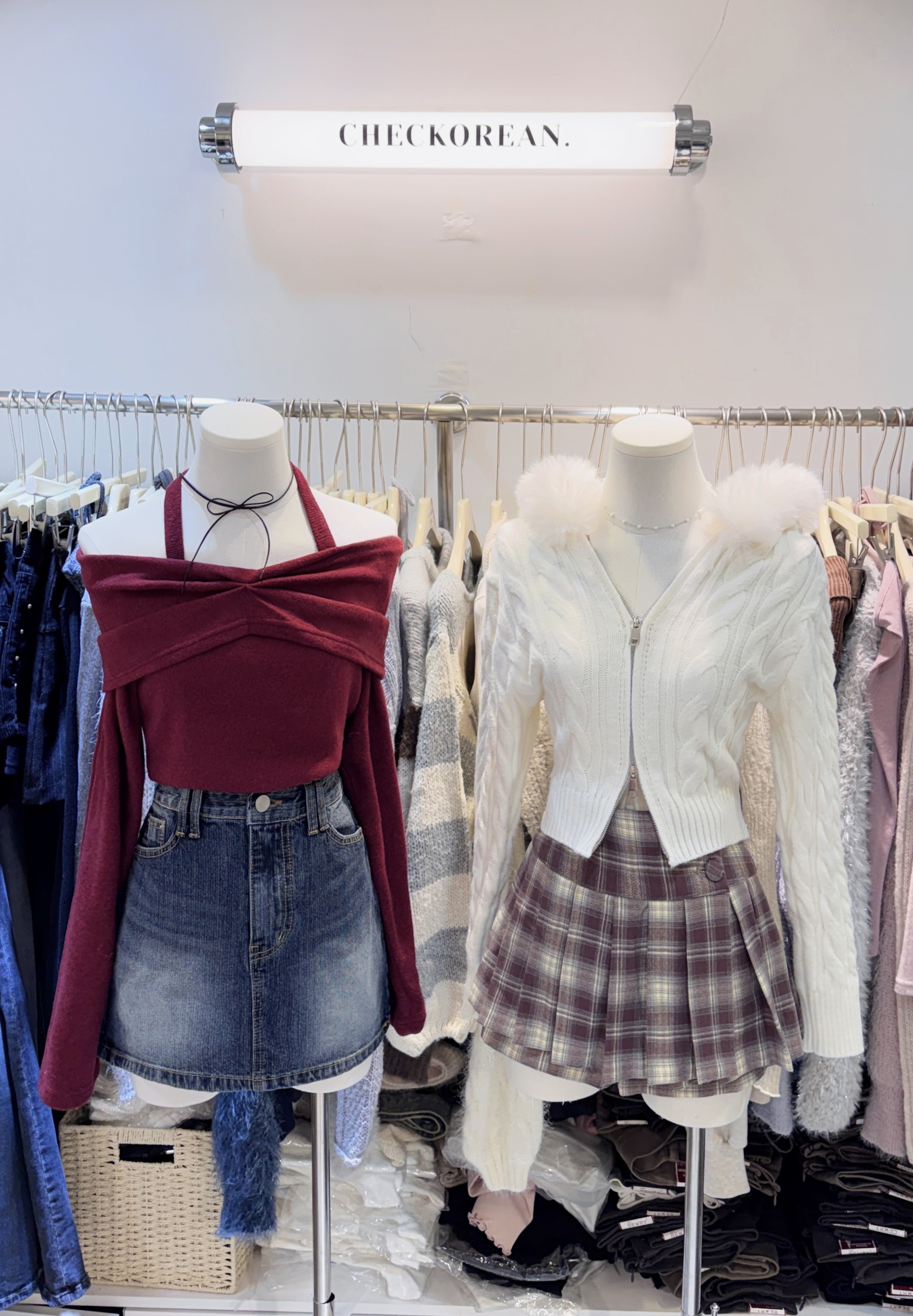 【 ♪ 新品追加🤍 | ⋆˚ʚɞ一穿愛上～女友感♡毛毛拉鍊麻花外套❄️☃️】 Snowy Zip Up Cardigan Top(三色入)