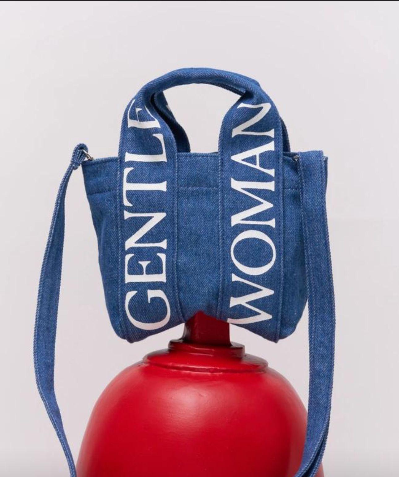 Gentle woman 牛仔小廢包