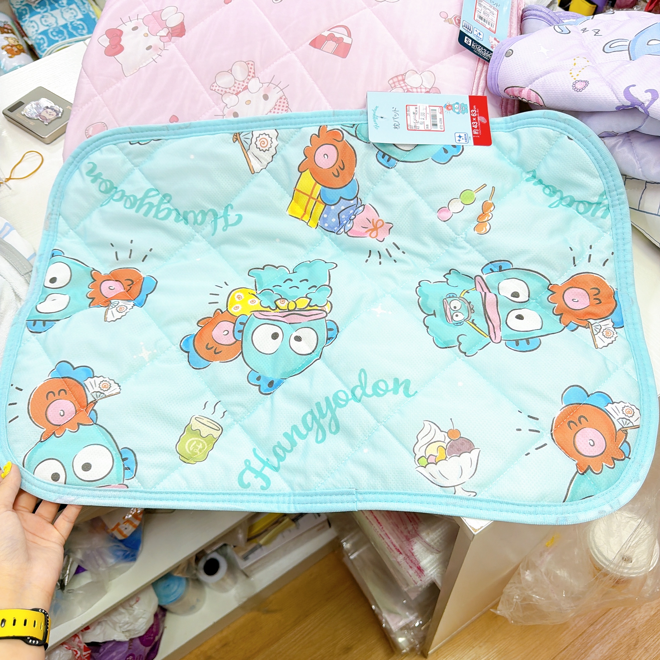 日本直送日本版Sanrio水怪 43*63cm 涼感枕頭墊
