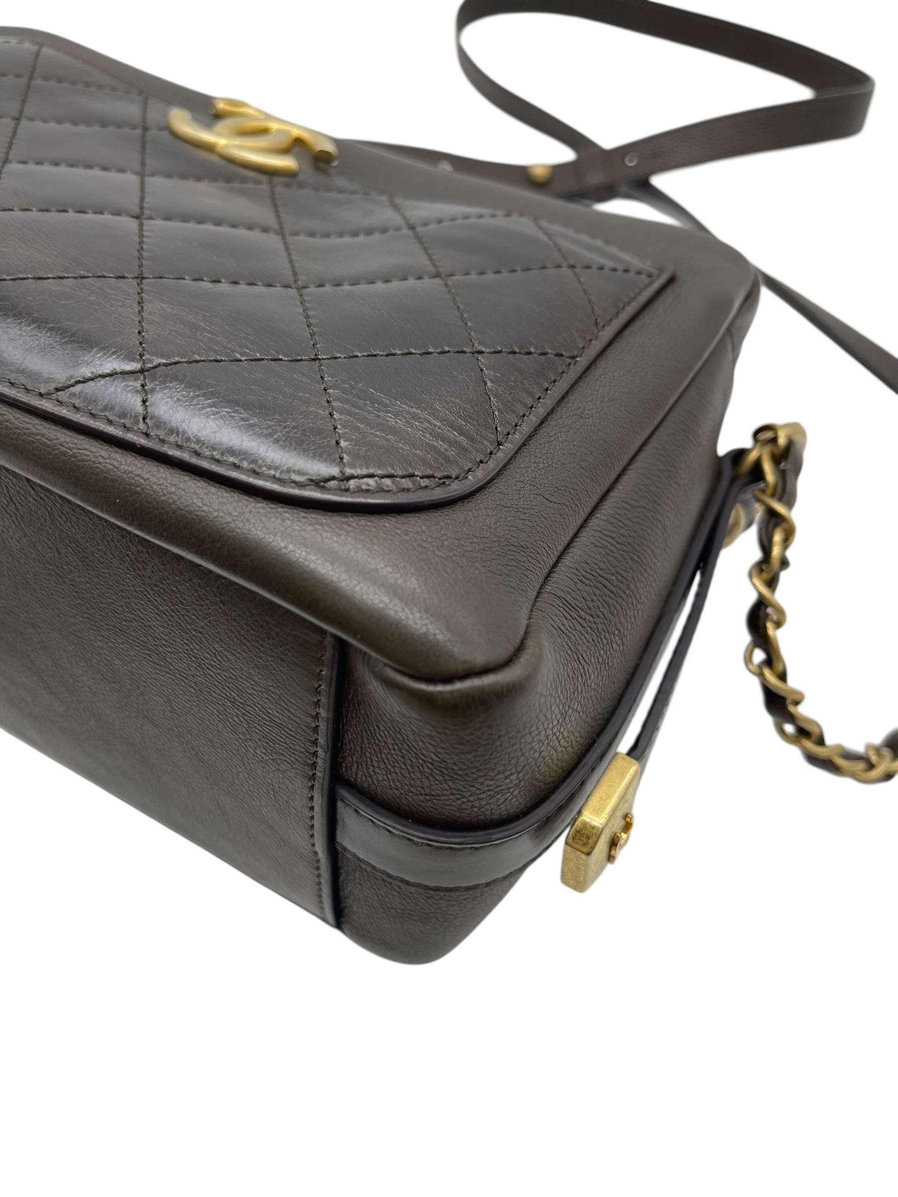 Pre-owned CHANEL Camera Bag / Product Code: 071305