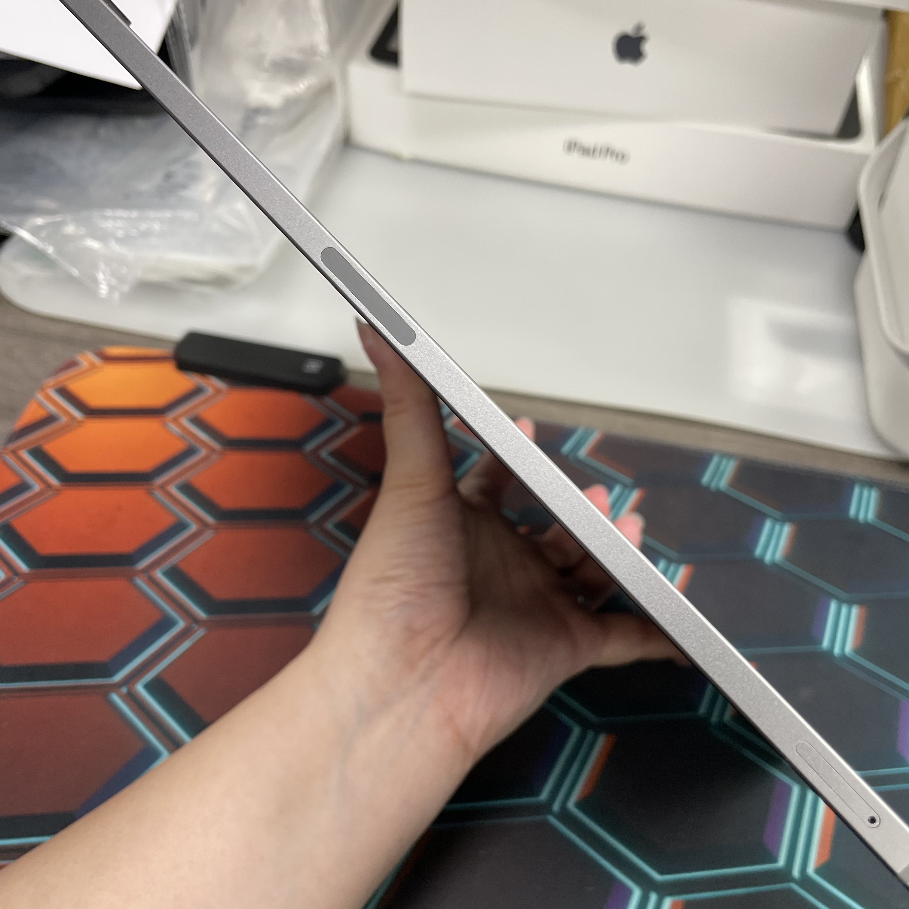 *773983CA iPad Pro 6 12.9吋 M2 靚機 256GB 插卡版 灰色 gray