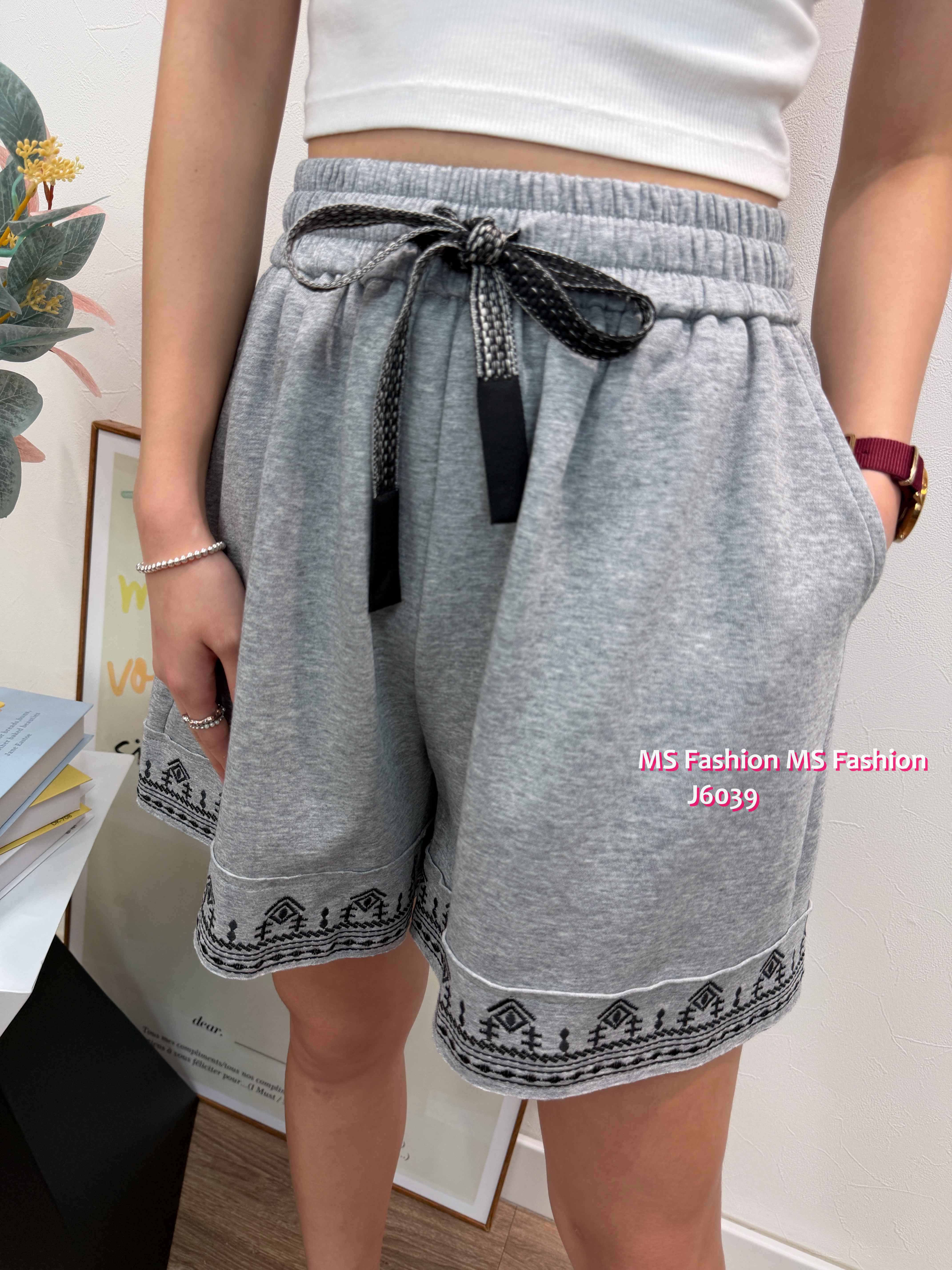 J6039 韓國🇰🇷薄牛仔拼布半裙