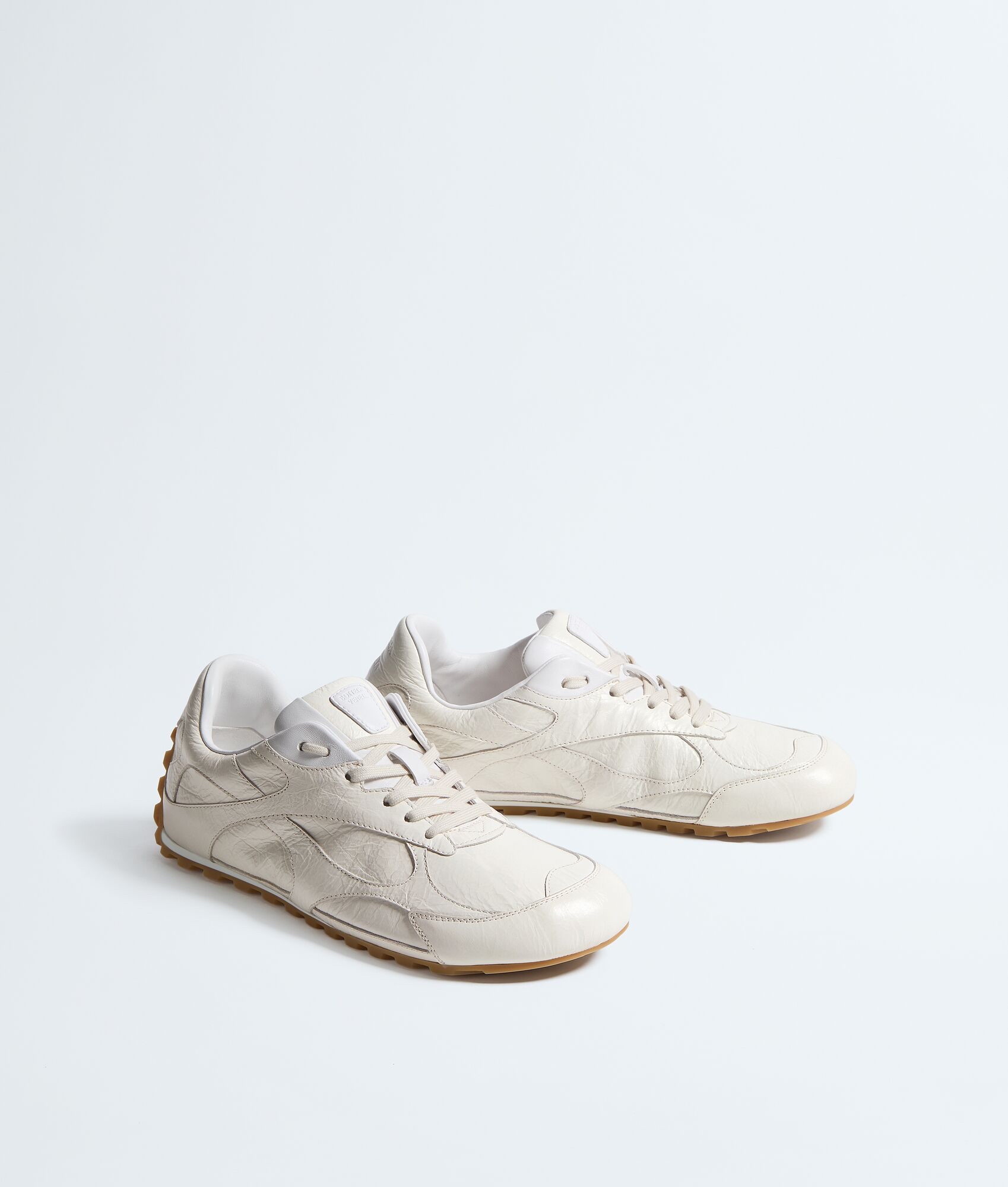 (只限此色) 限時優惠✨訂貨📮BV Orbit flash sneaker 全皮款 Size 36/37/38/39/40/41  Color: white