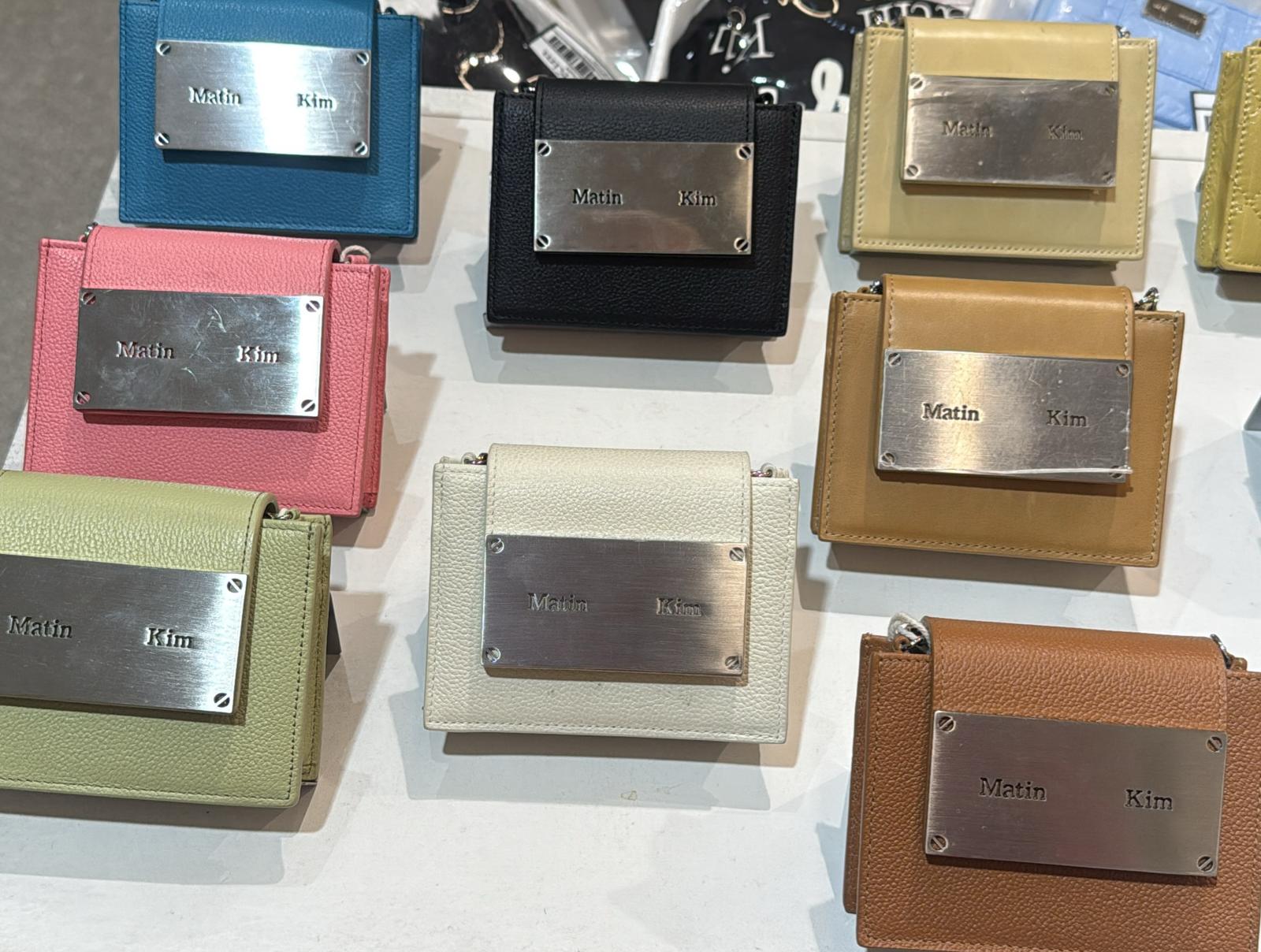 Matin Kim 小斜孭卡袋 sale