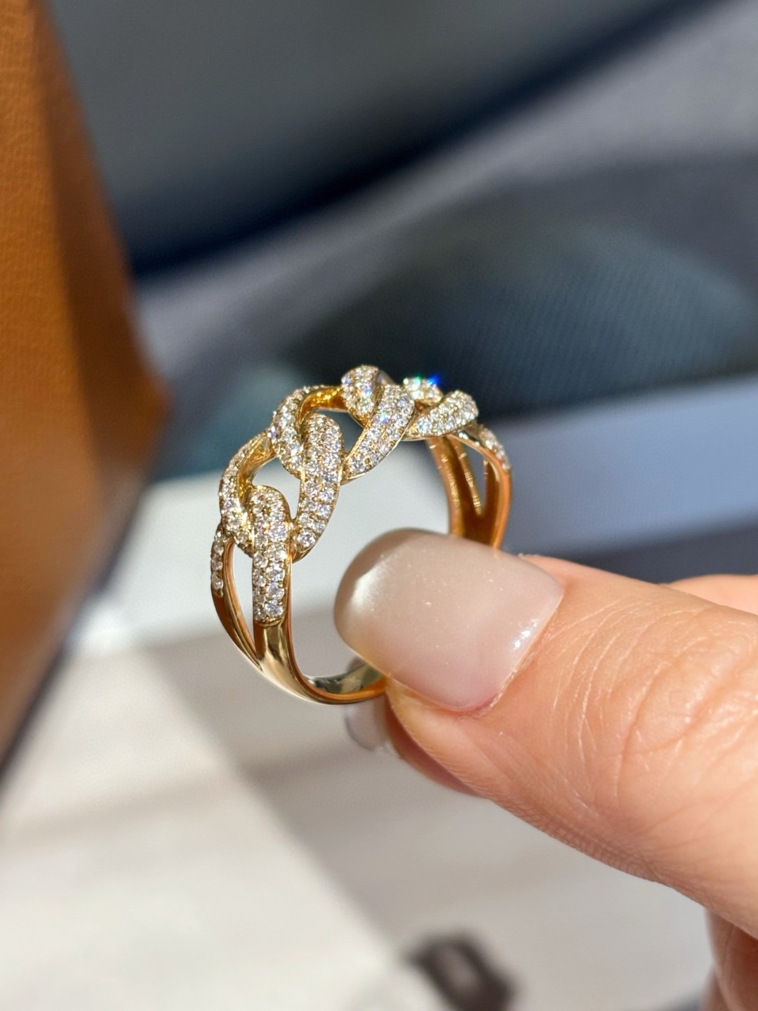 18K Lab Diamond Ring 