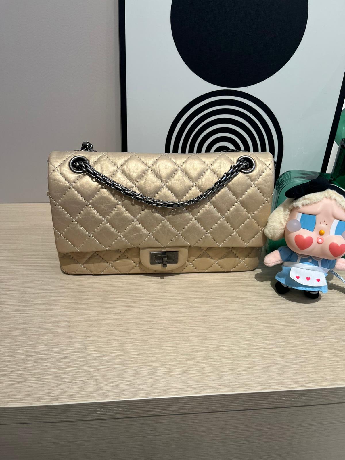 Chanel 2.55 flap bag classic calfskin 100%Authentic ,98%new ✅card✅dust bag✅box 