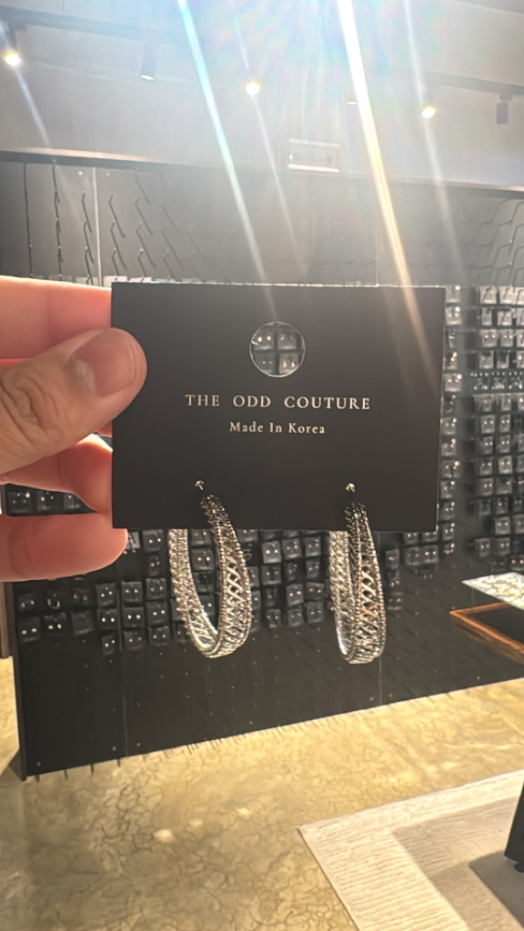 Vetra Hoops Earrings