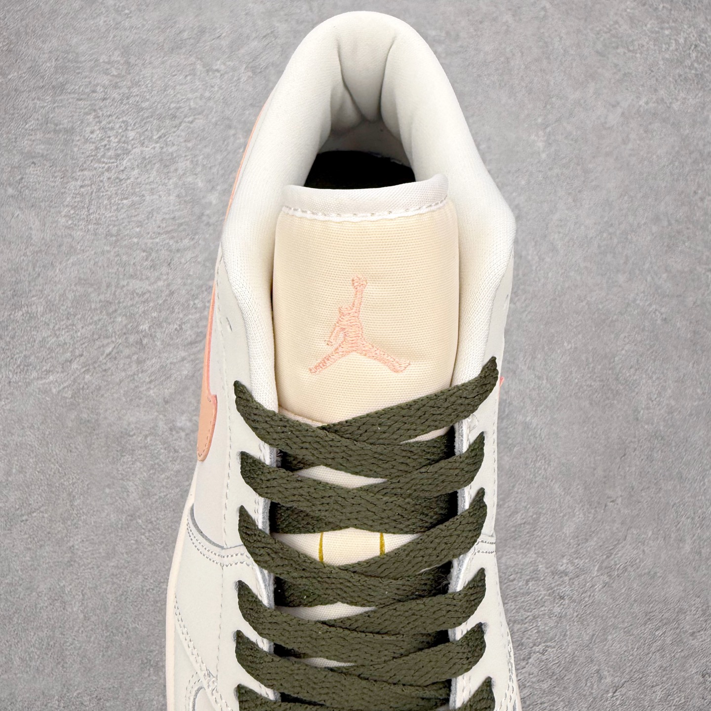 Air Jordan 1 Low DC0774-111 