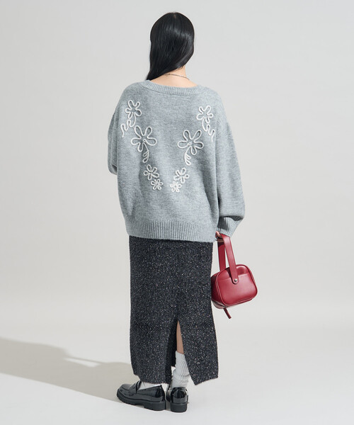 花花刺繡針織衫