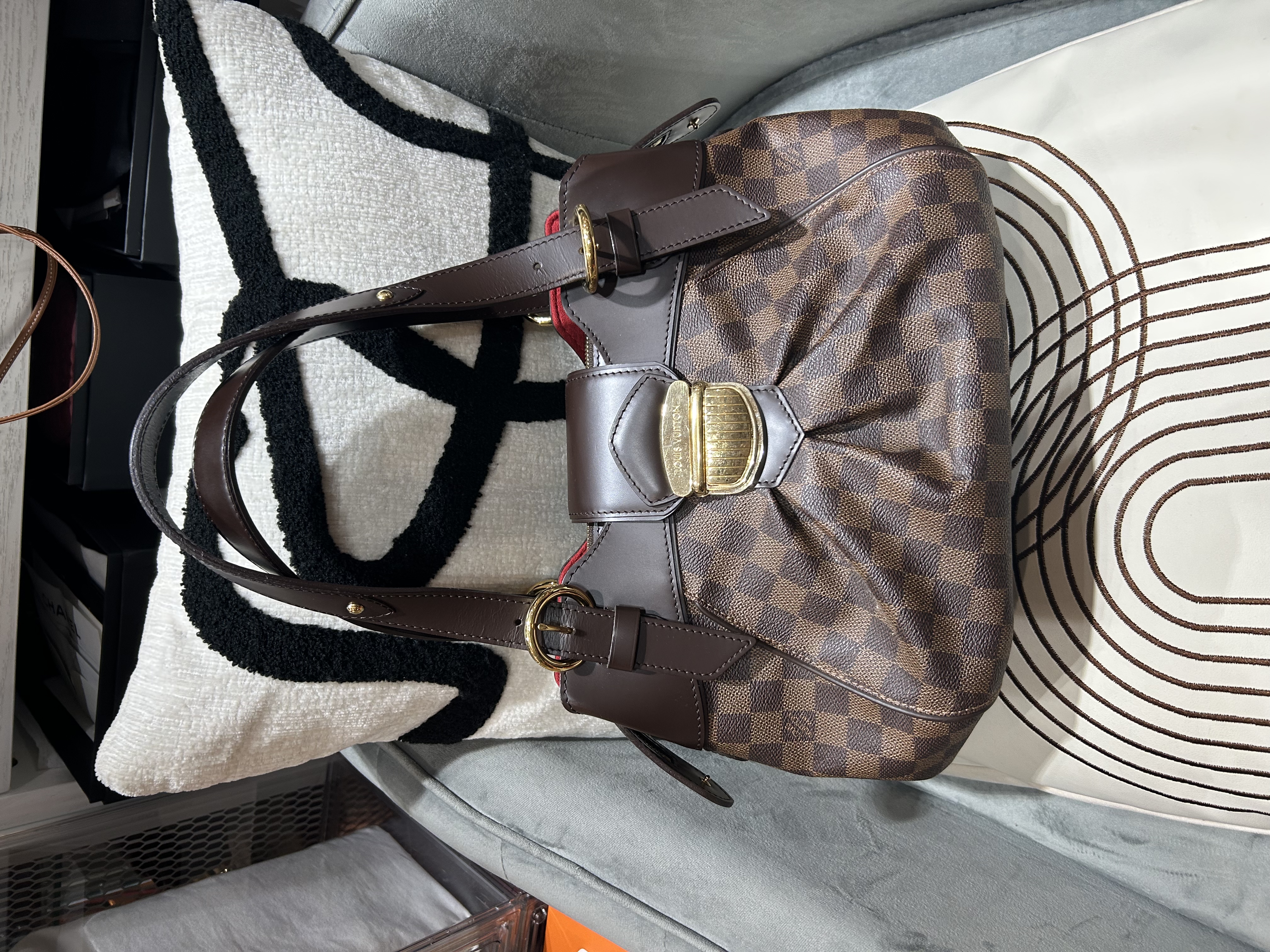 Lv sistina damier shoulder bag  100%Authentic ,98%new✅dust bag