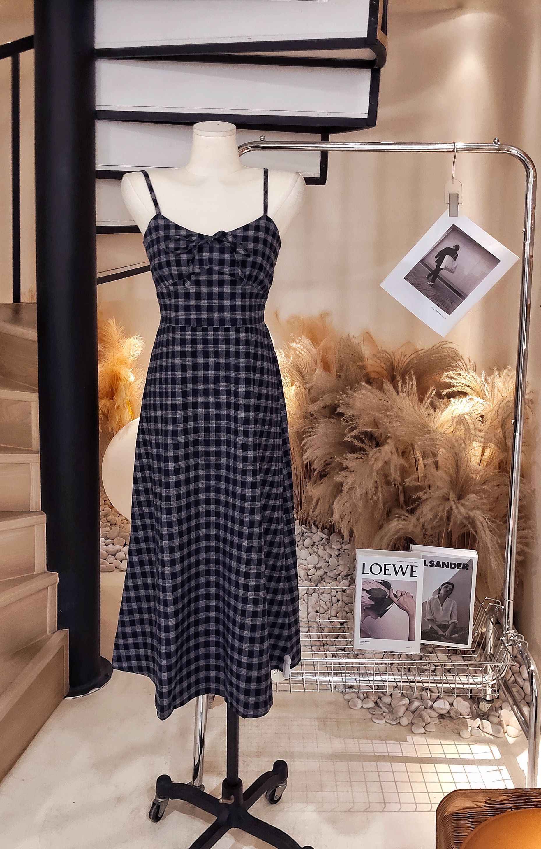 8331长版格子连身裙