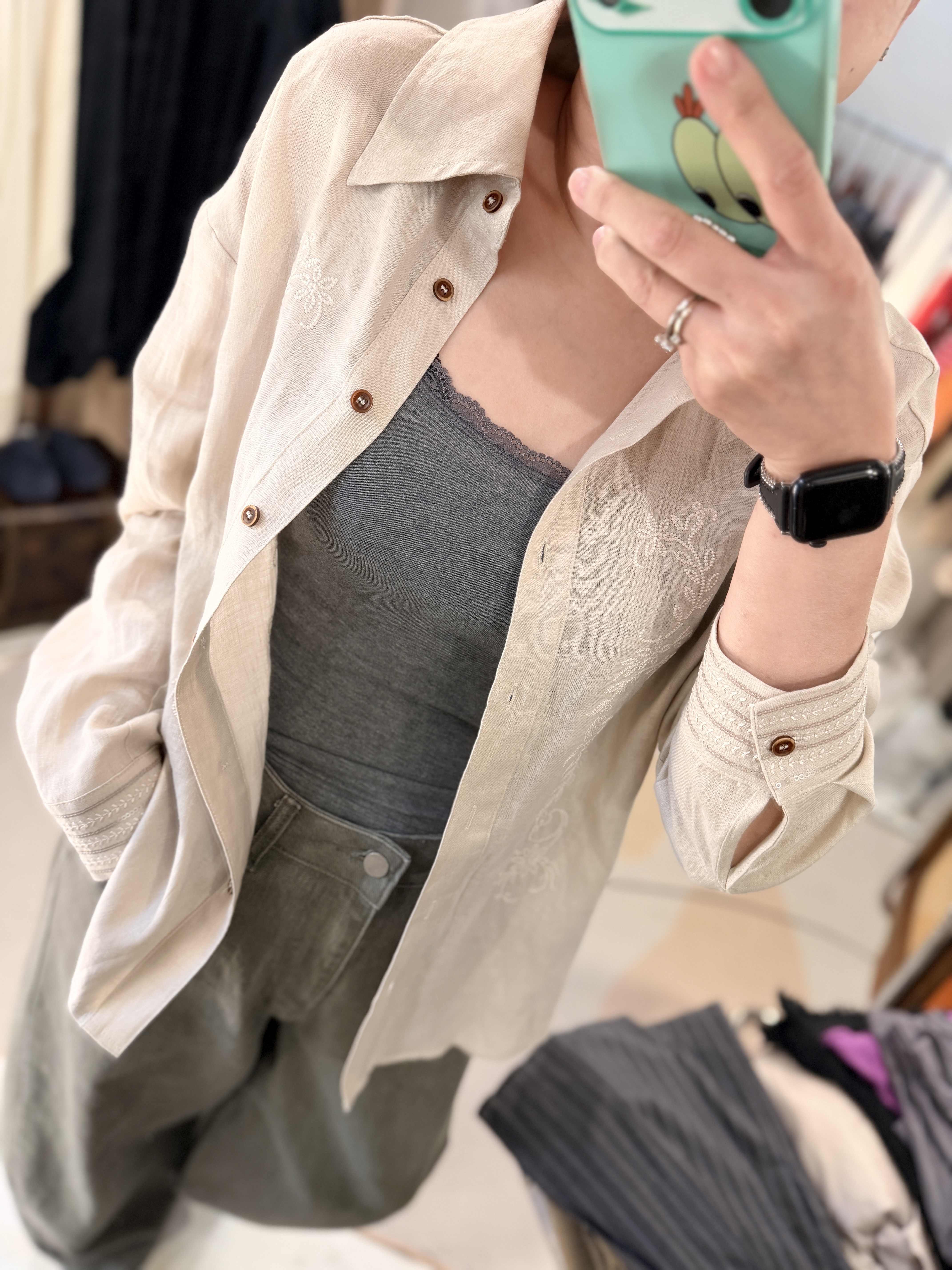 Linen embroidered shirt