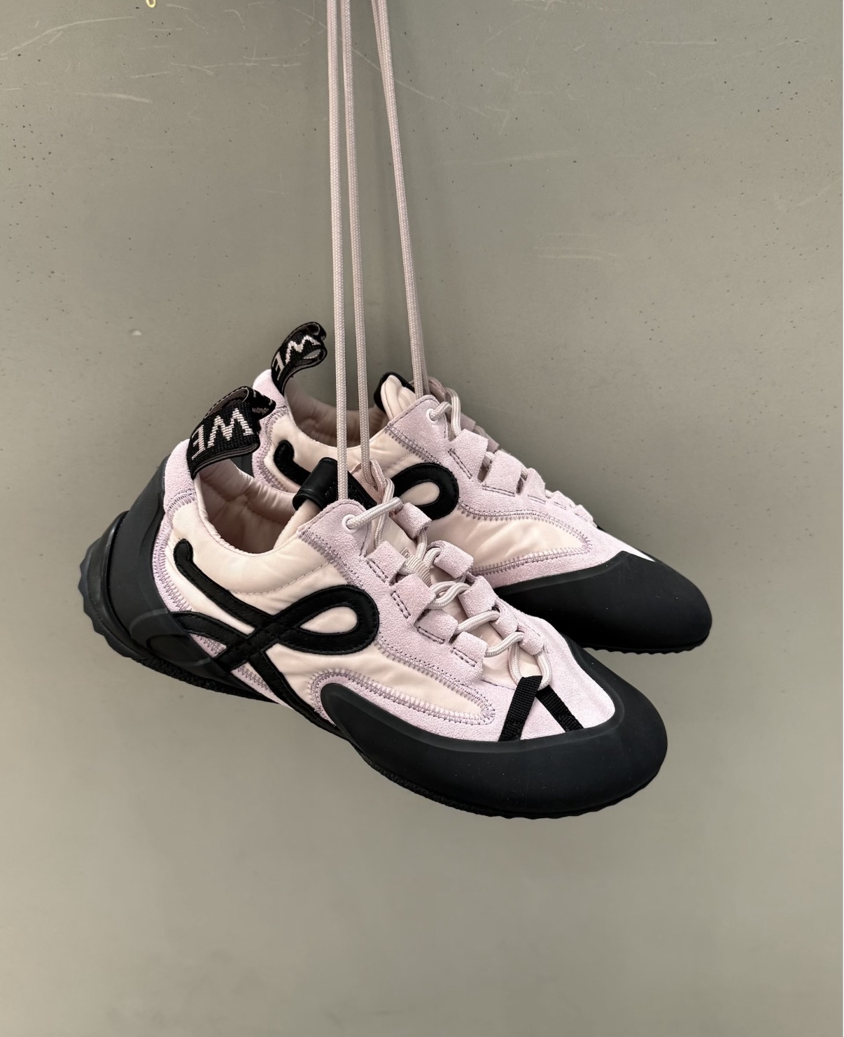 限時優惠✨新款🆕訂貨📮loewe grip sneaker  Size 36/38/39/40/41