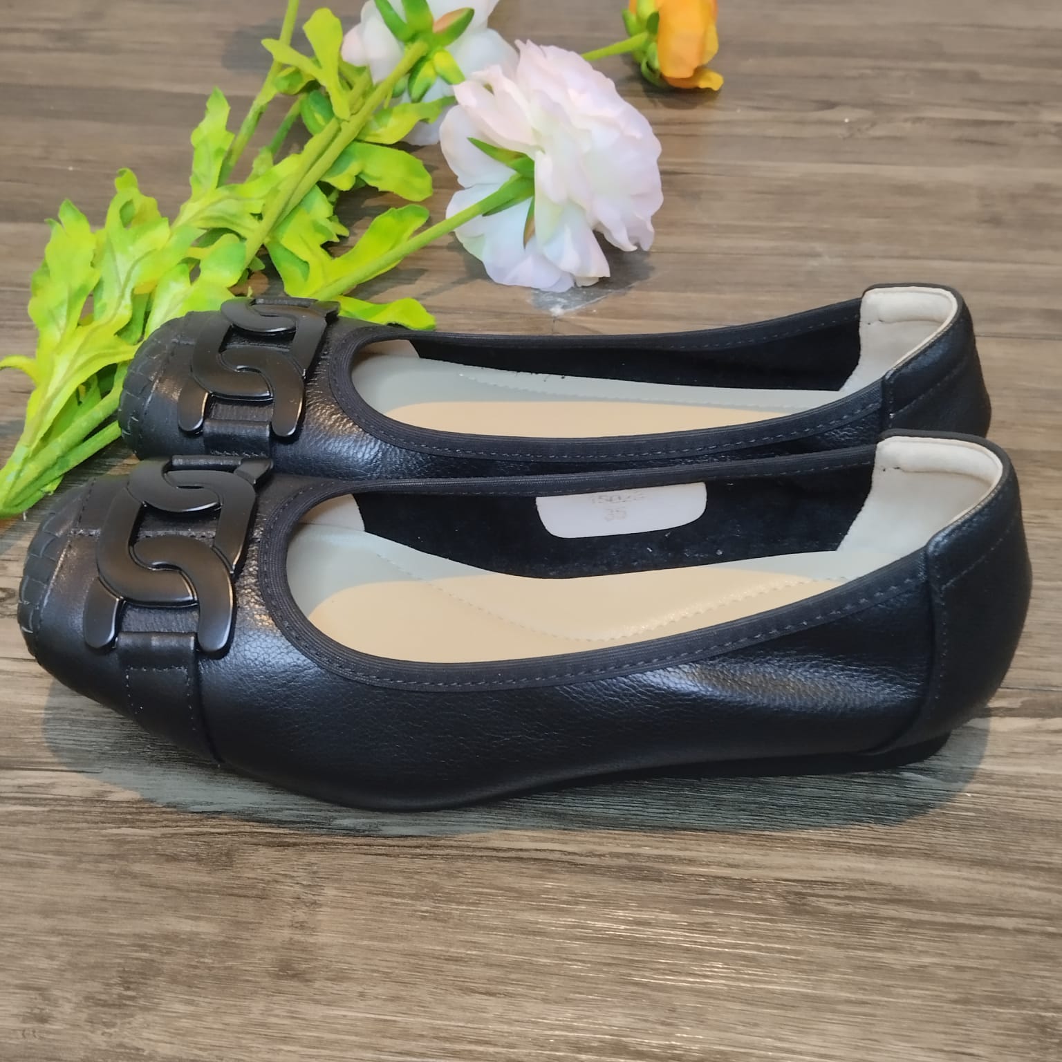 POSZPOSZ 女士黑色皮革芭蕾平底鞋，39 碼