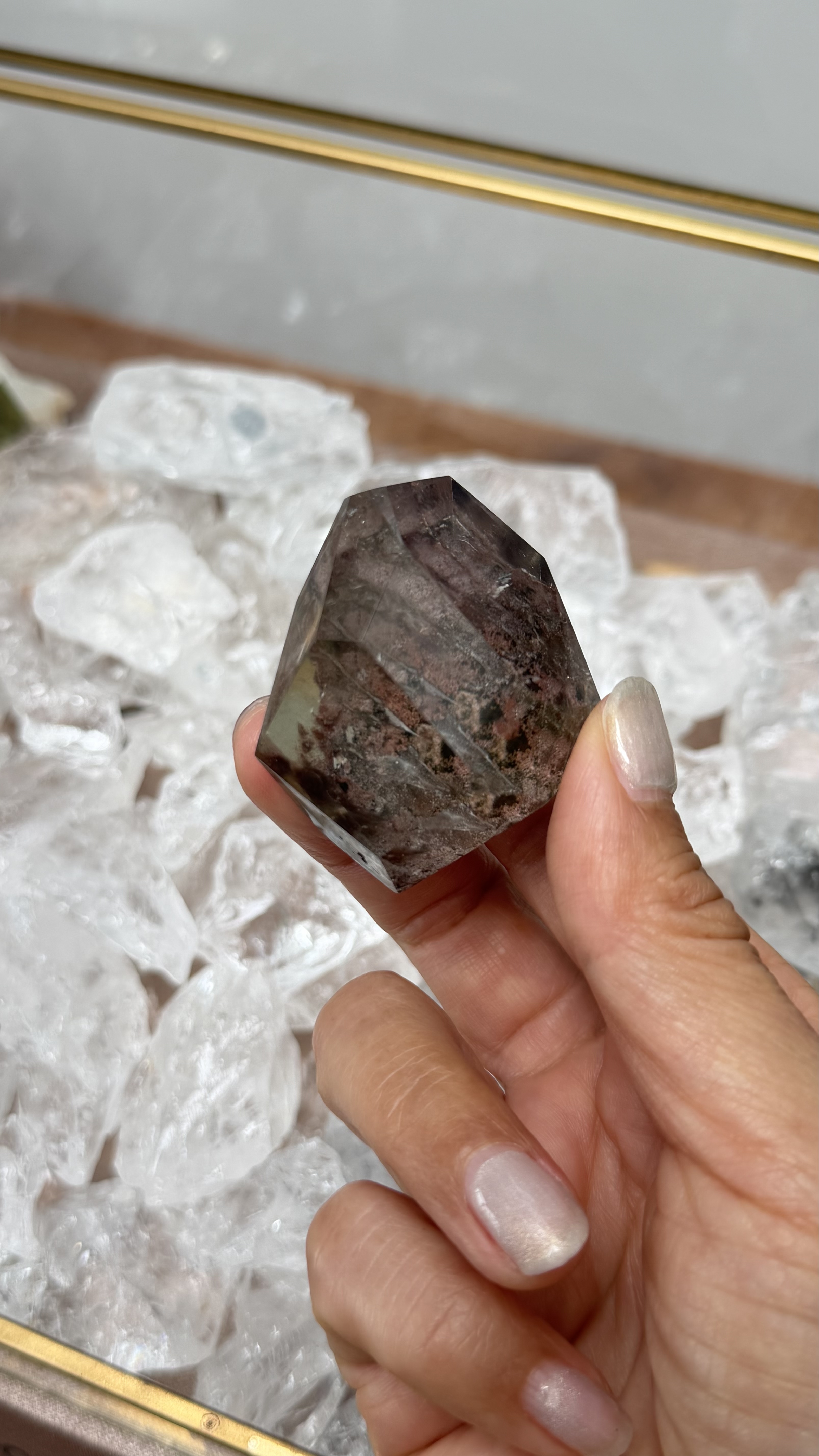 ༒5cm白水晶紅綠幽靈隨形擺件༒ PQ.1176C5-RB3*2st