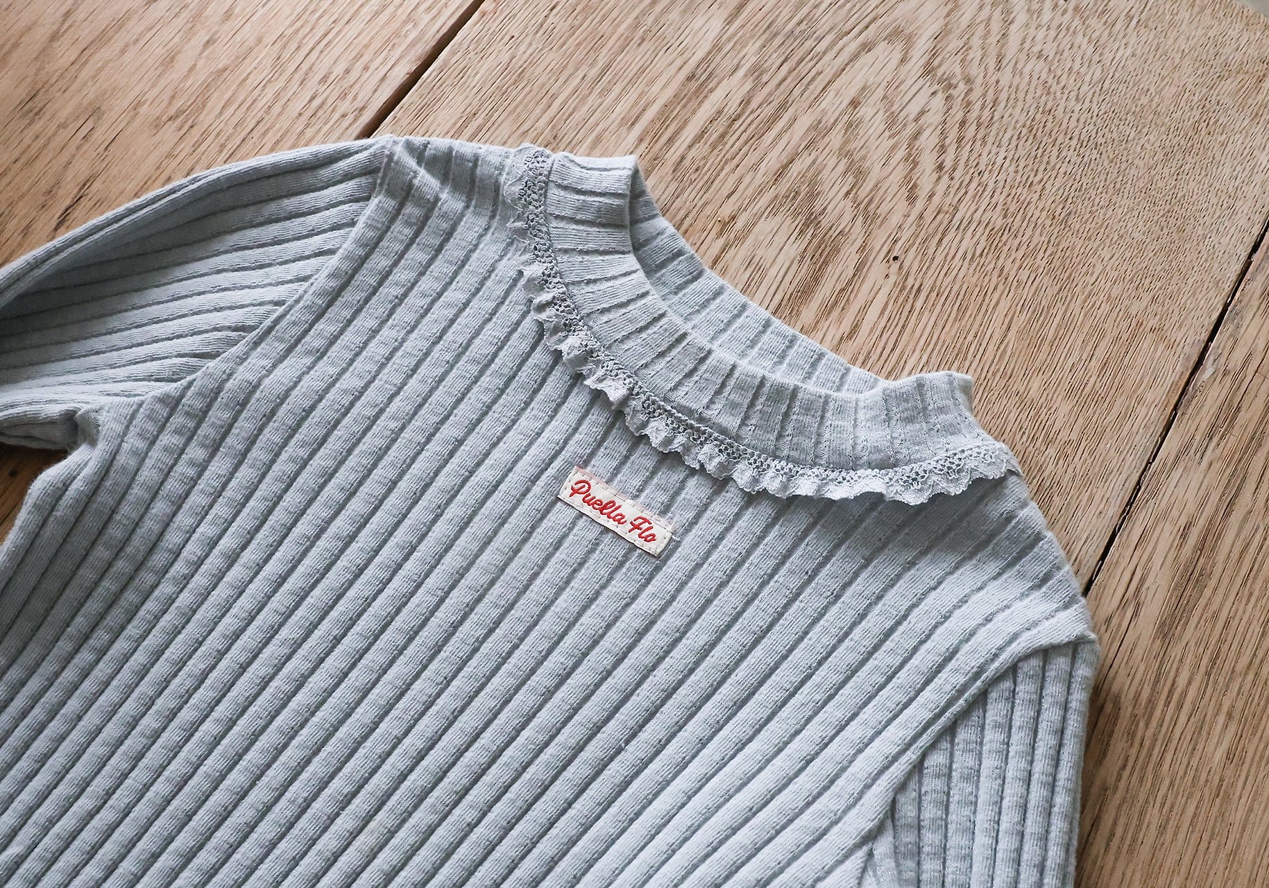 Flo | Lava T