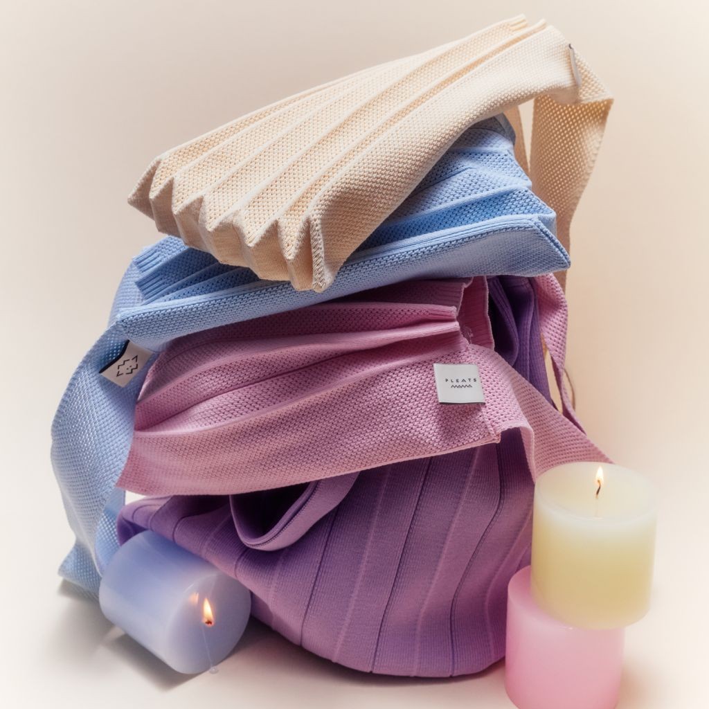 PLEATSMAMA Light Shoulder Bag (10色)