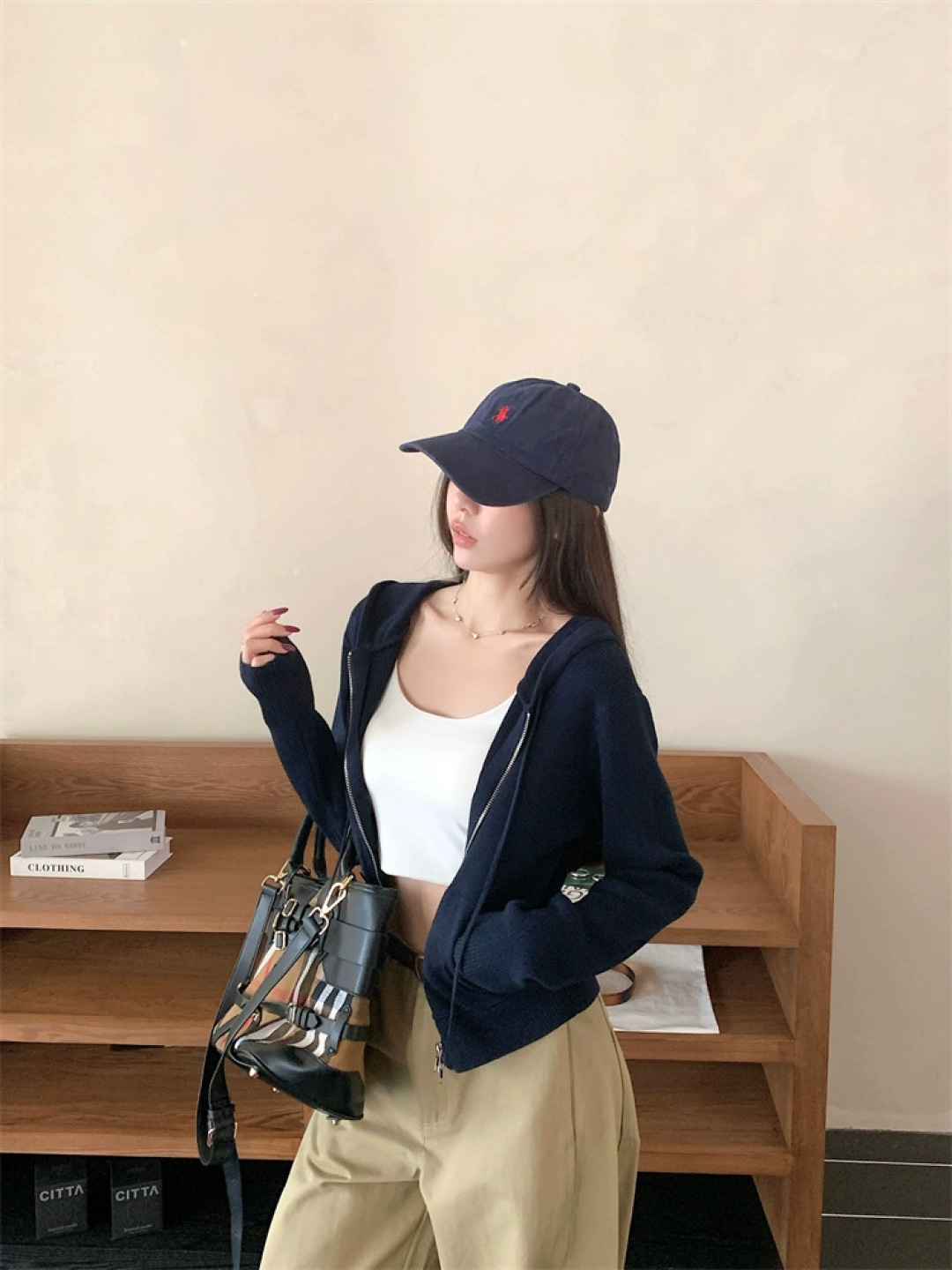 4509  甜美系卫衣外套