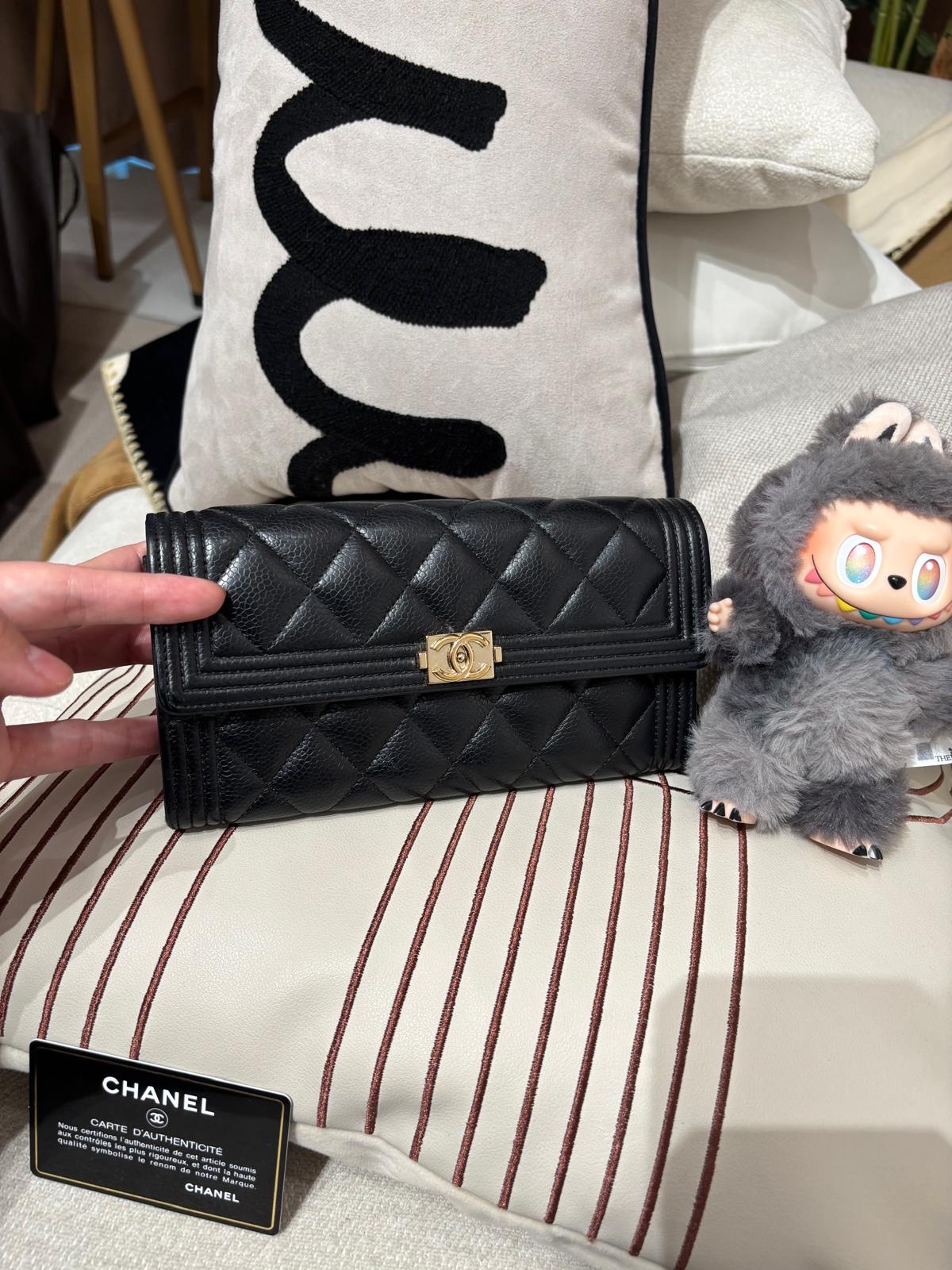 Chanel boy Chanel wallet 黑色荔枝牛皮 100%Authentic ,98%new ✅card✅塵袋✅盒