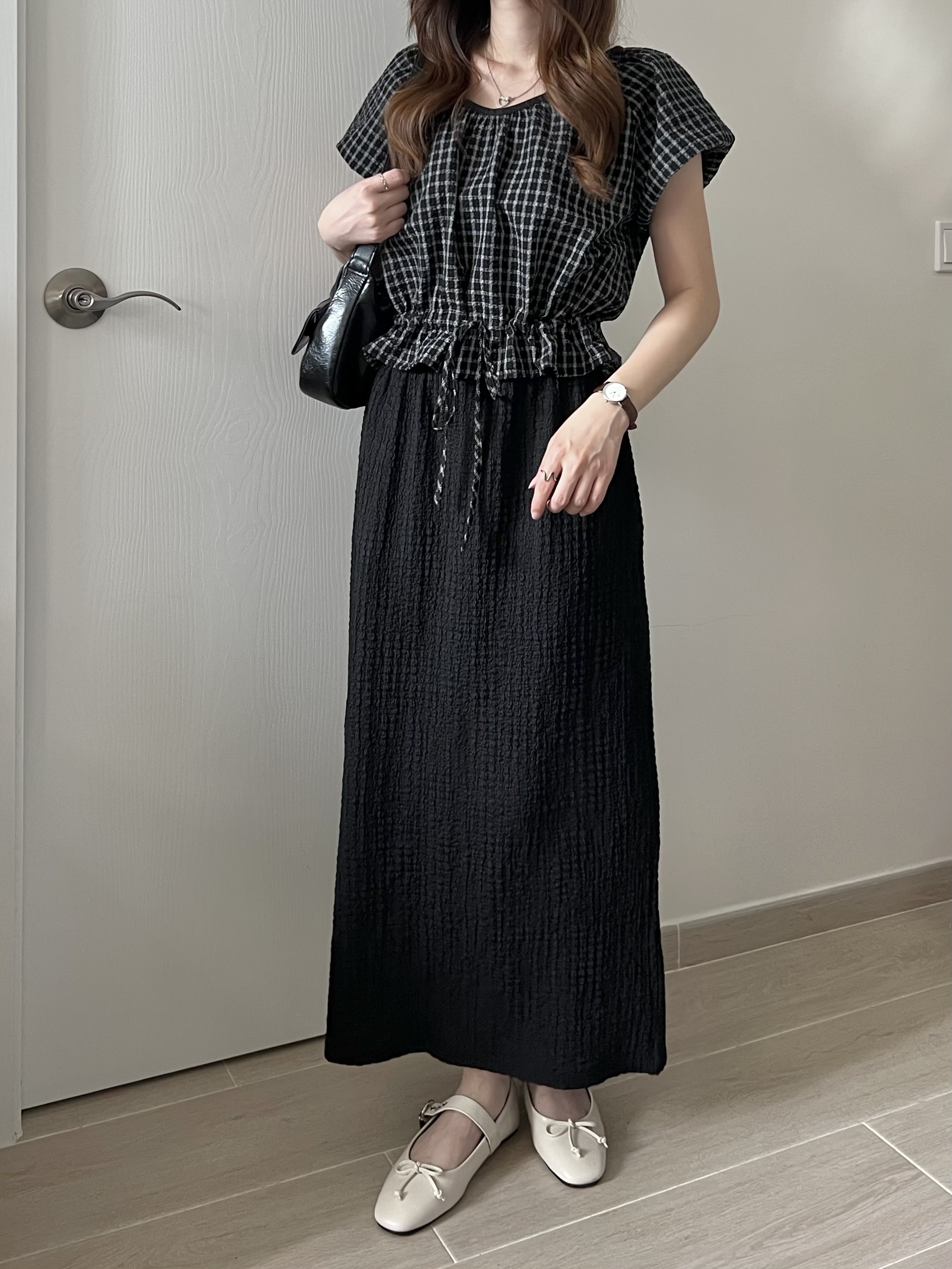 推薦 免熨寬鬆格紋blouse 