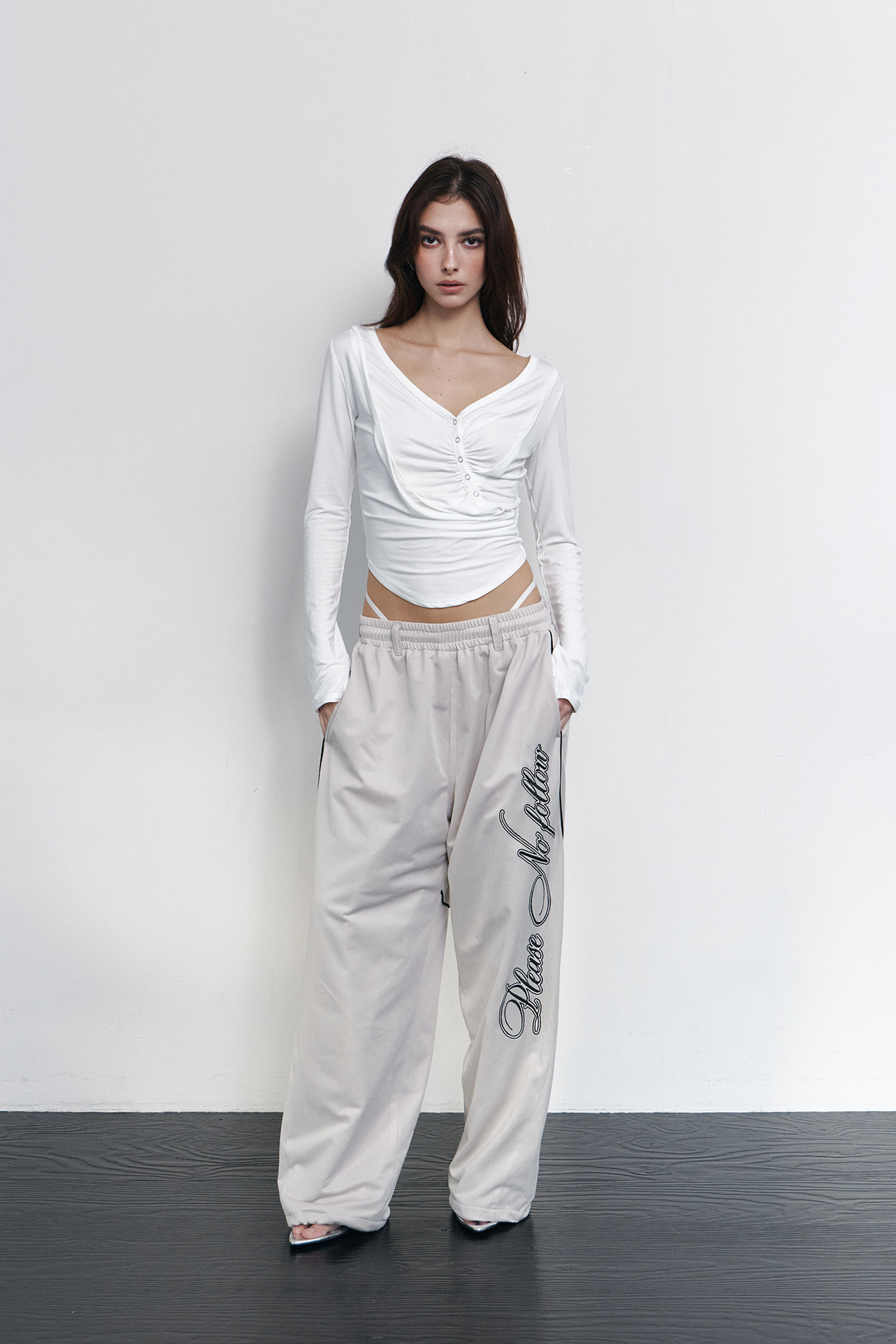 pleaseNOFOLLOW - Deba Long Sleeve Top (White)
